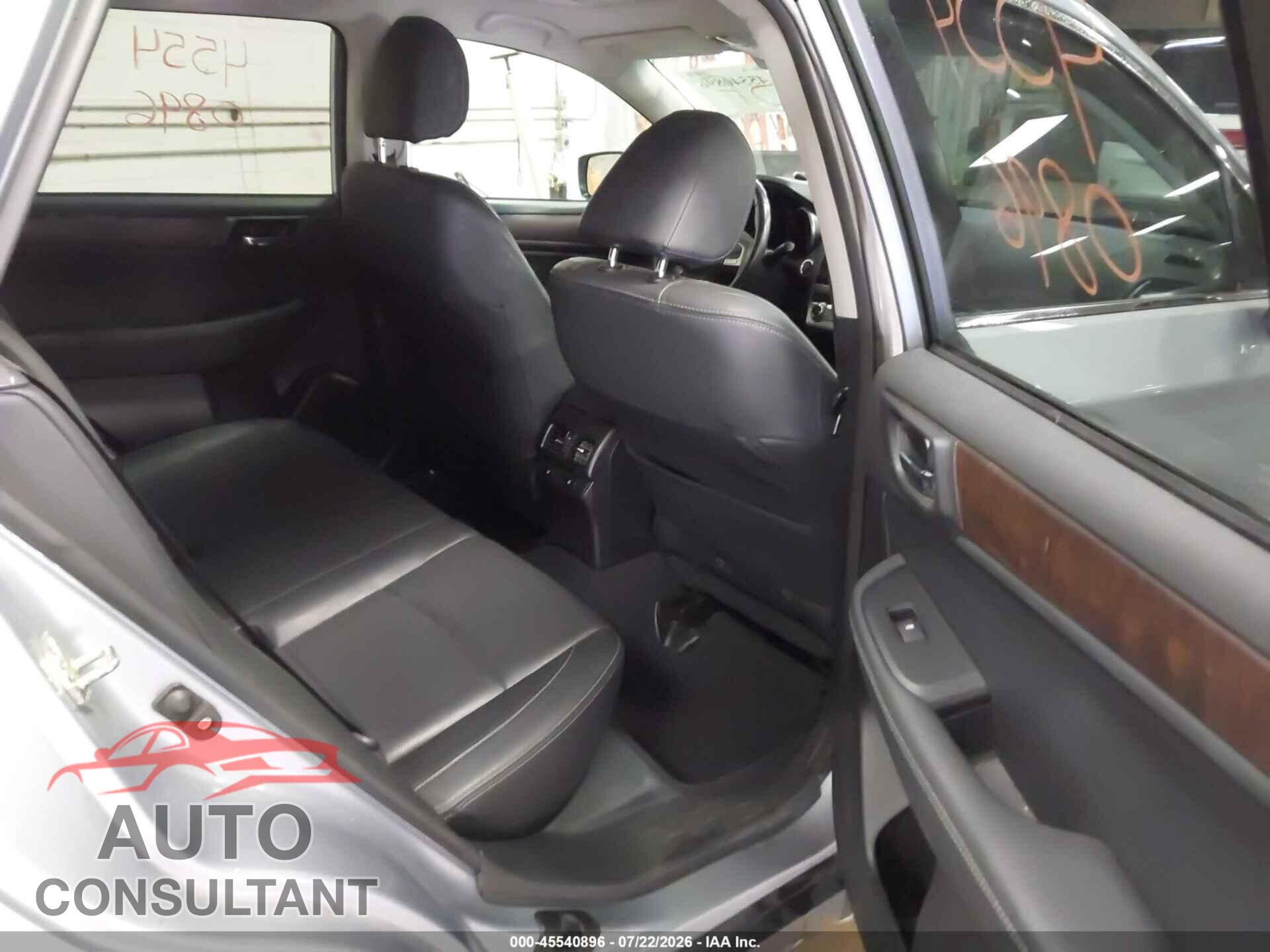 SUBARU OUTBACK 2017 - 4S4BSANC6H3243877