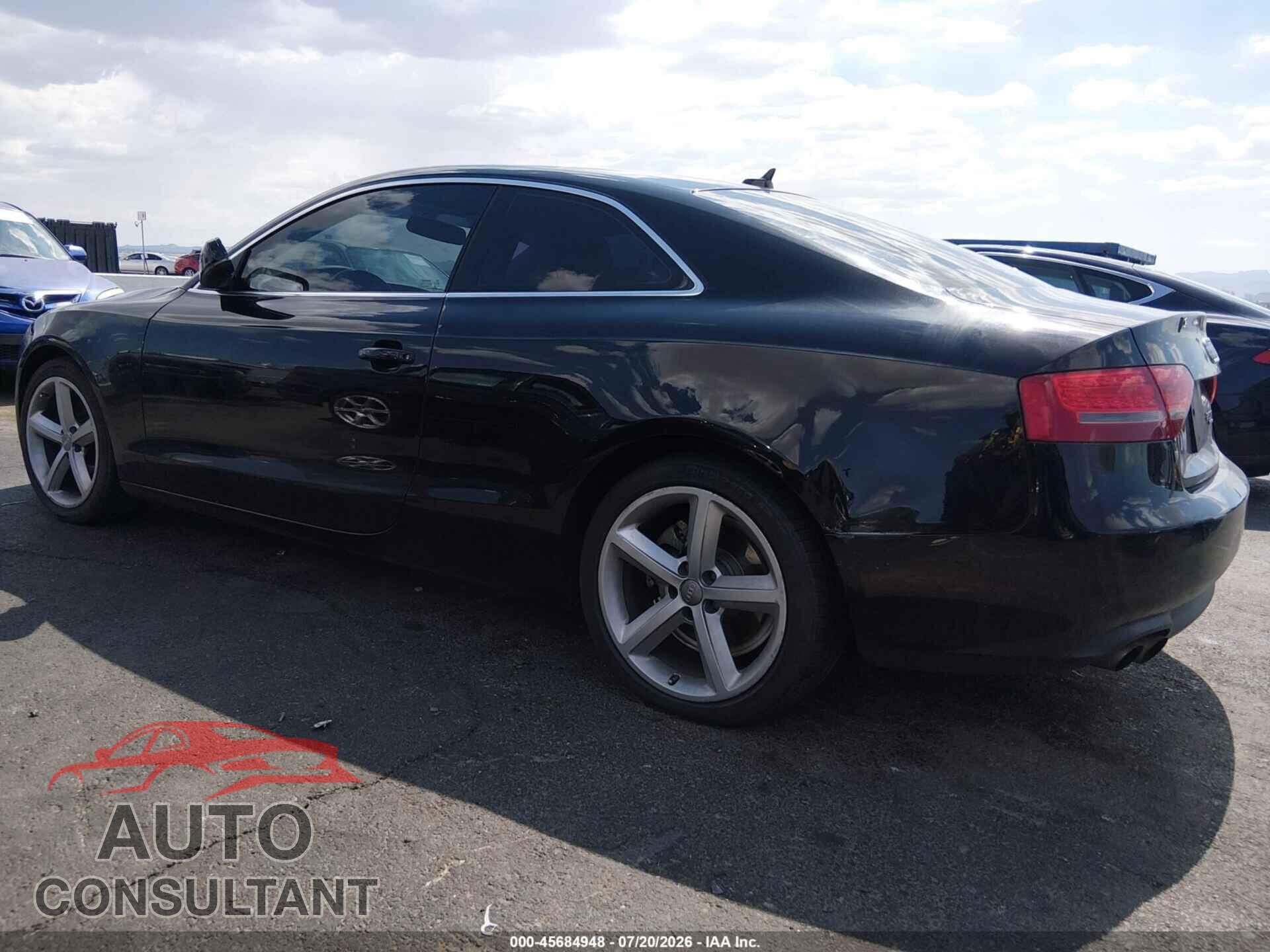 AUDI A5 2010 - WAULFAFR4AA044485
