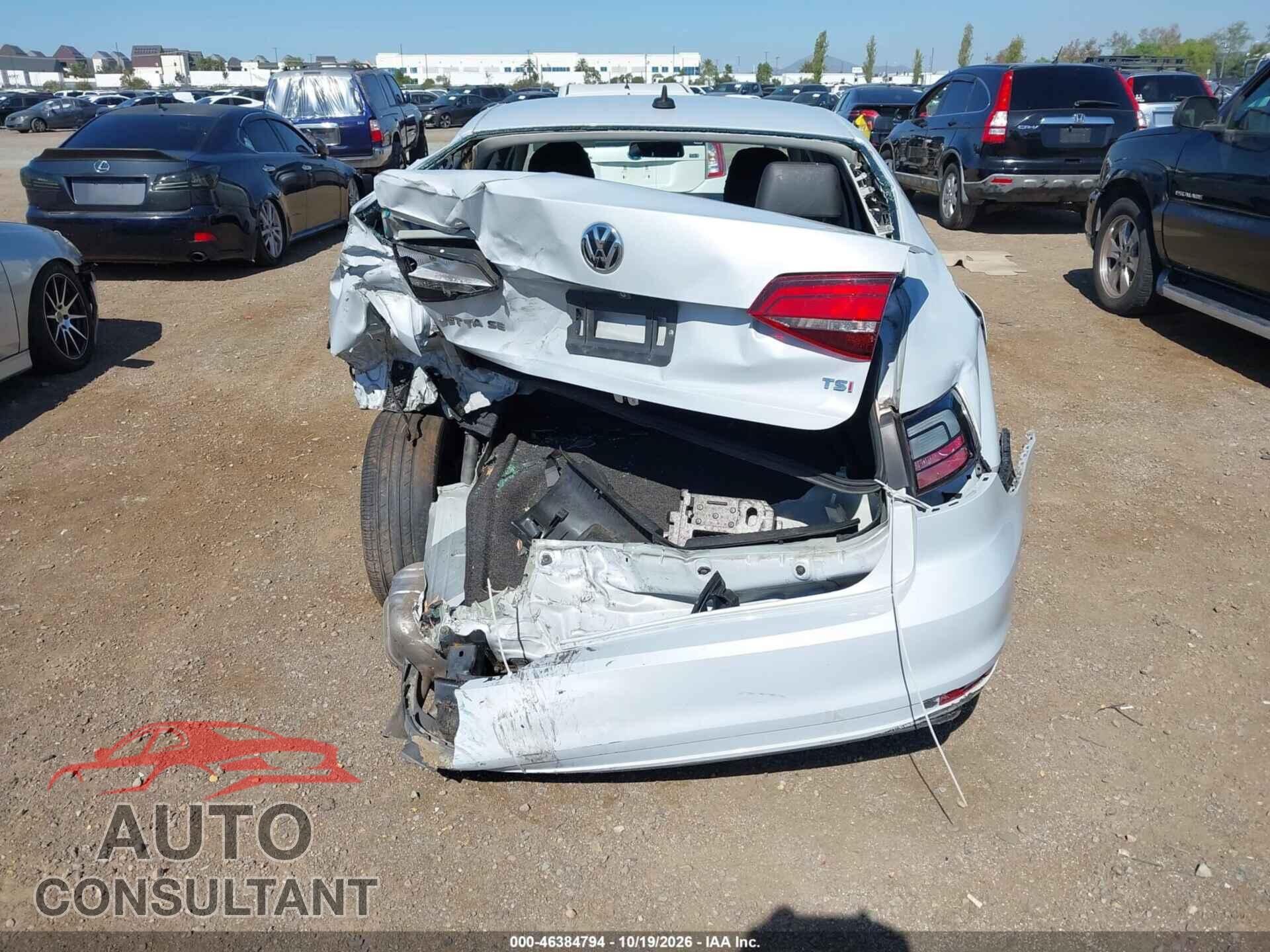 VOLKSWAGEN JETTA 2017 - 3VWDB7AJ8HM412782