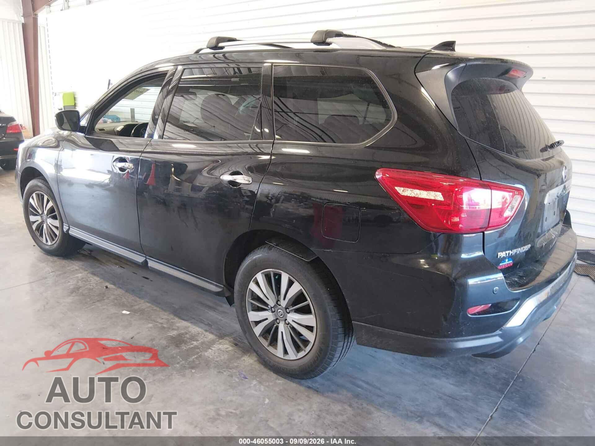 NISSAN PATHFINDER 2019 - 5N1DR2MM4KC623490