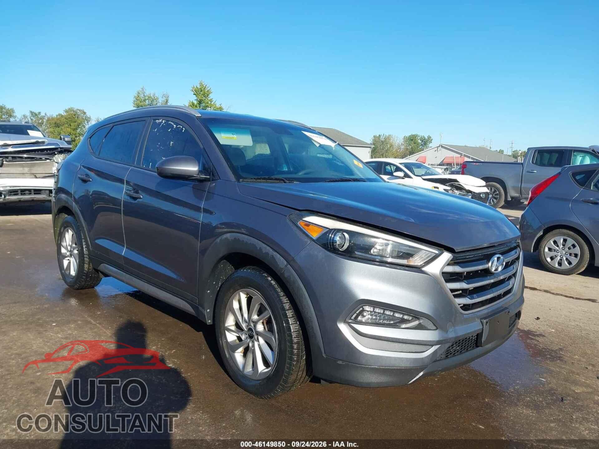 HYUNDAI TUCSON 2017 - KM8J3CA47HU302917