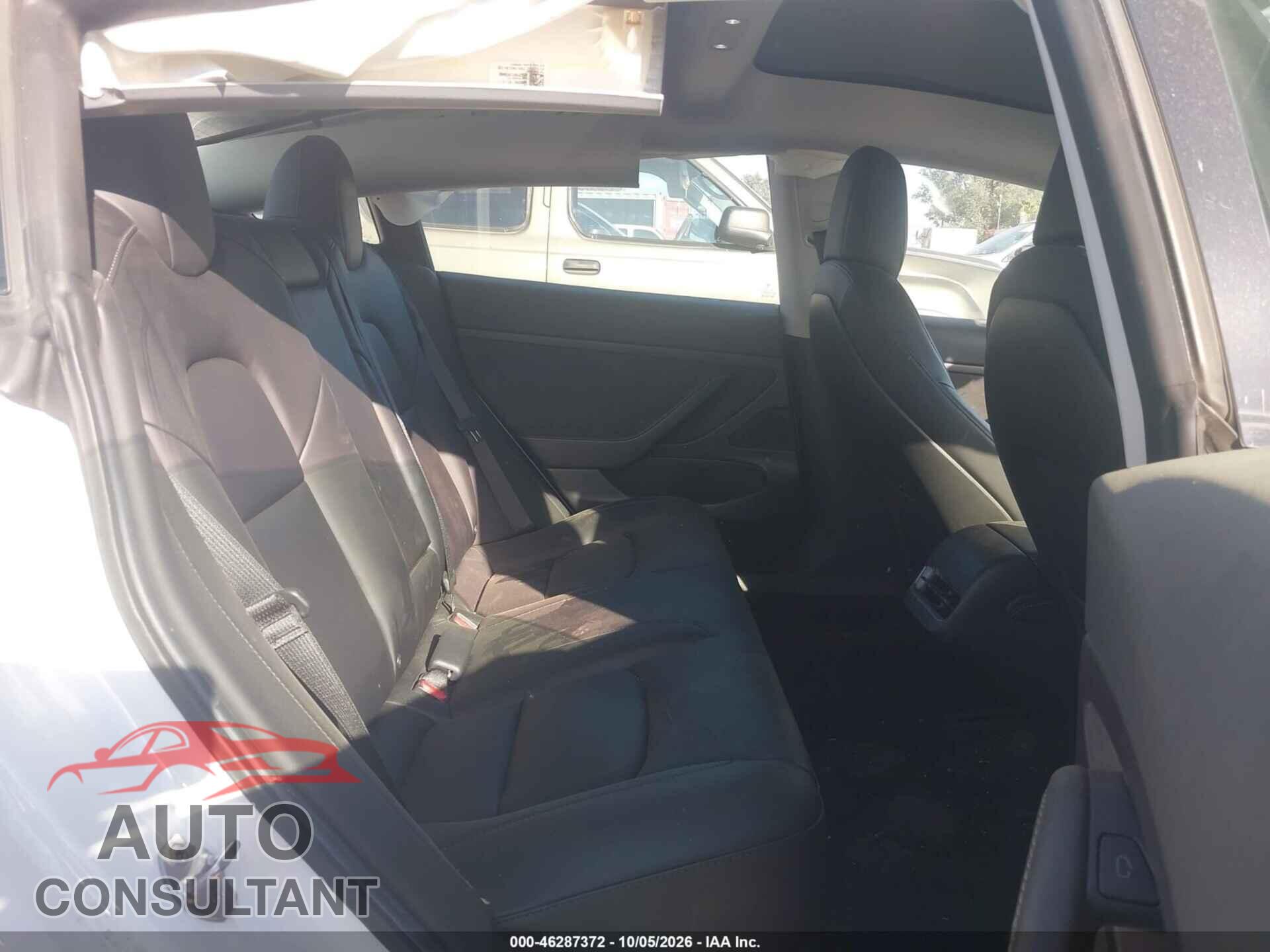 TESLA MODEL 3 2021 - 5YJ3E1EA2MF940233