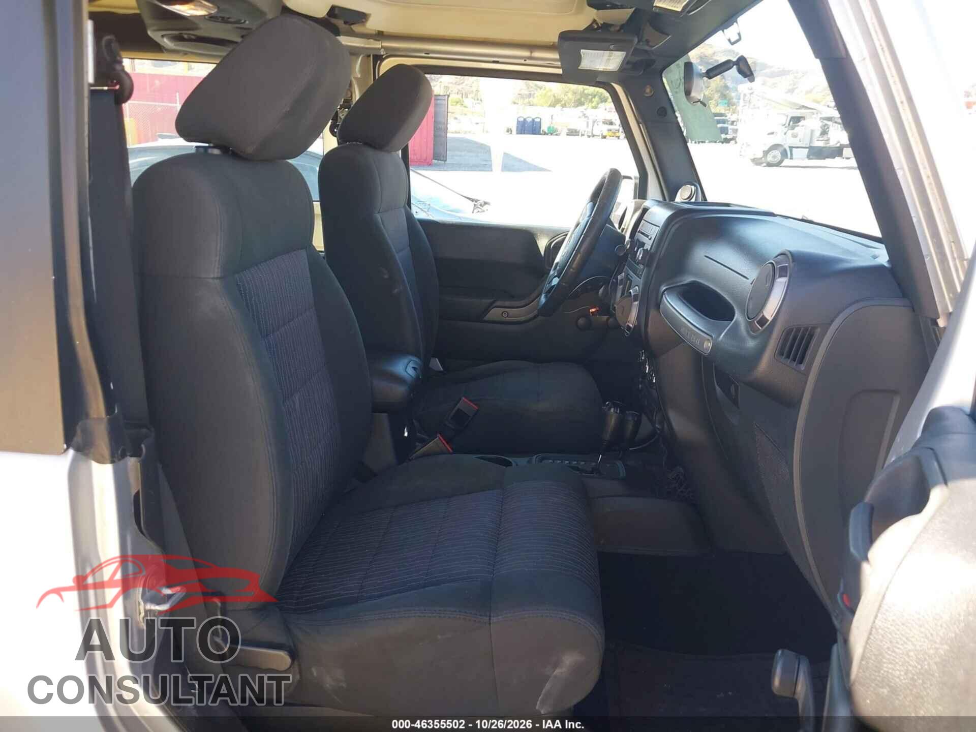 JEEP WRANGLER 2011 - 1J4AA2D11BL596232