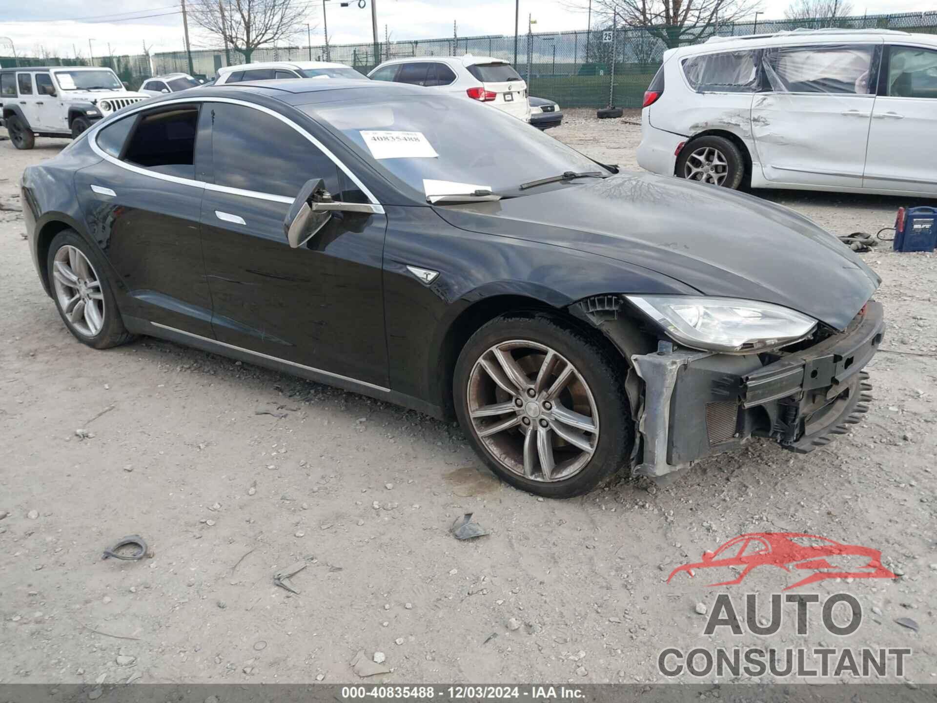 TESLA MODEL S 2014 - 5YJSA1S1XEFP57112