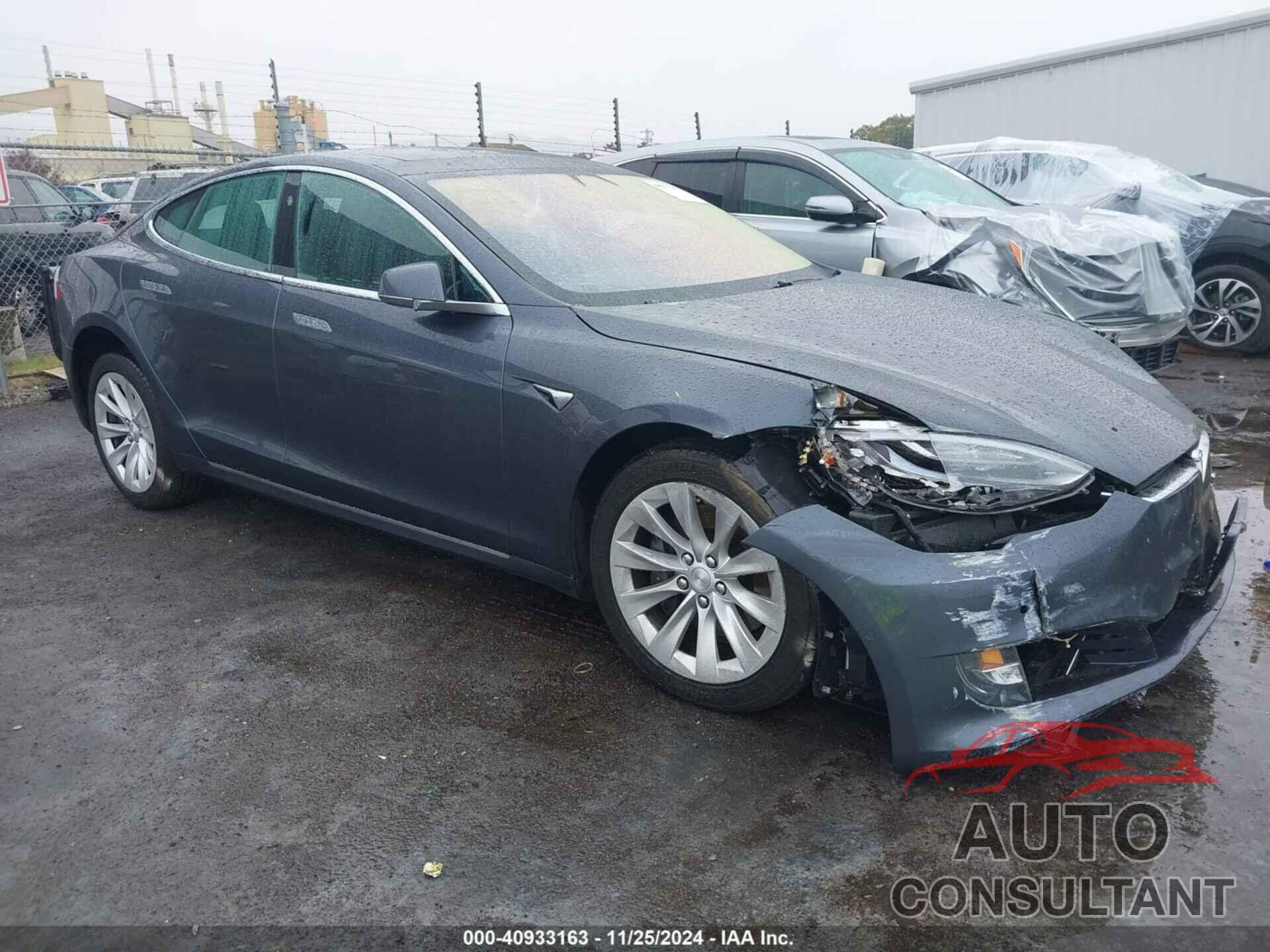 TESLA MODEL S 2018 - 5YJSA1E24JF298156