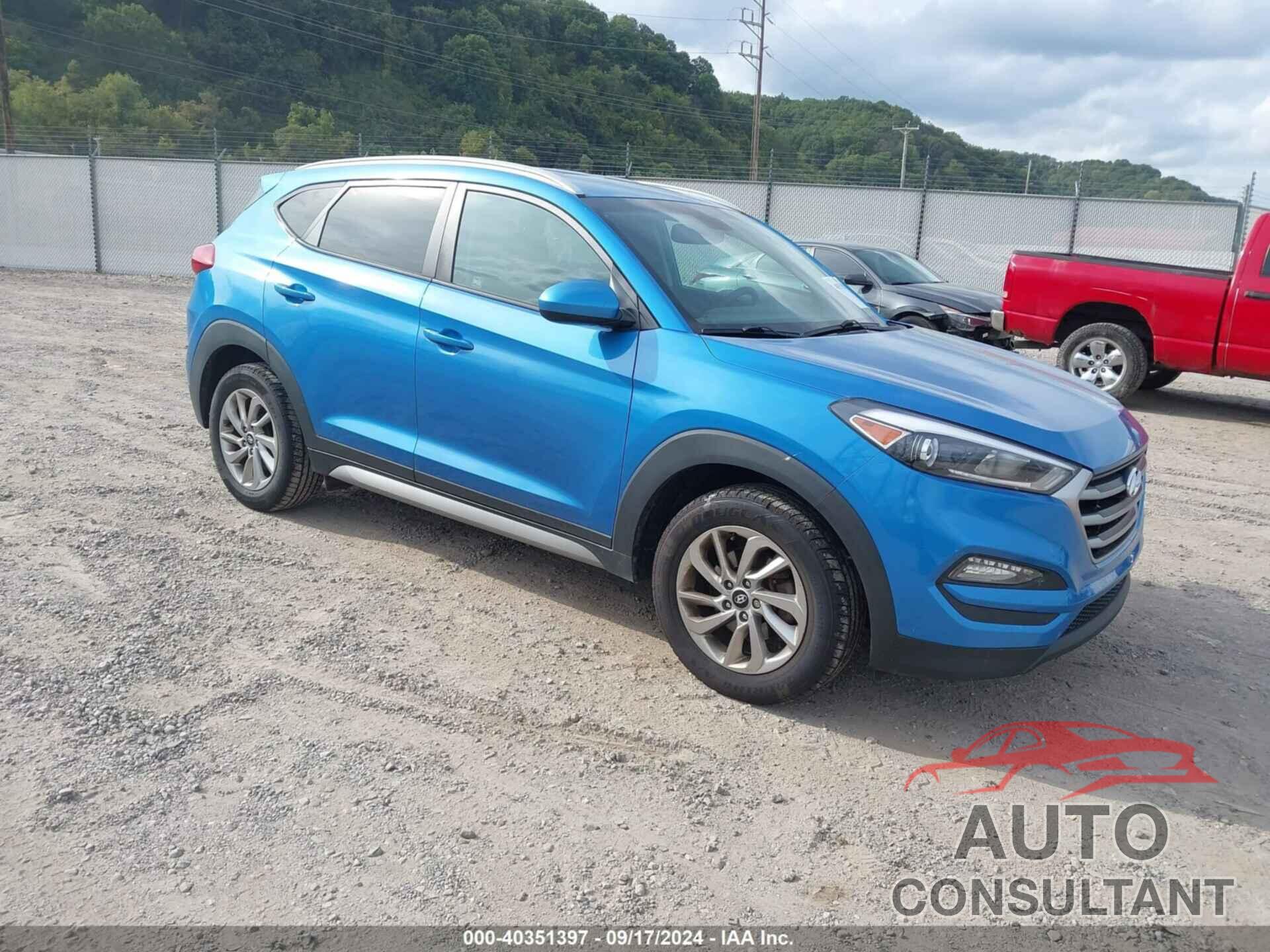 HYUNDAI TUCSON 2017 - KM8J3CA40HU385980