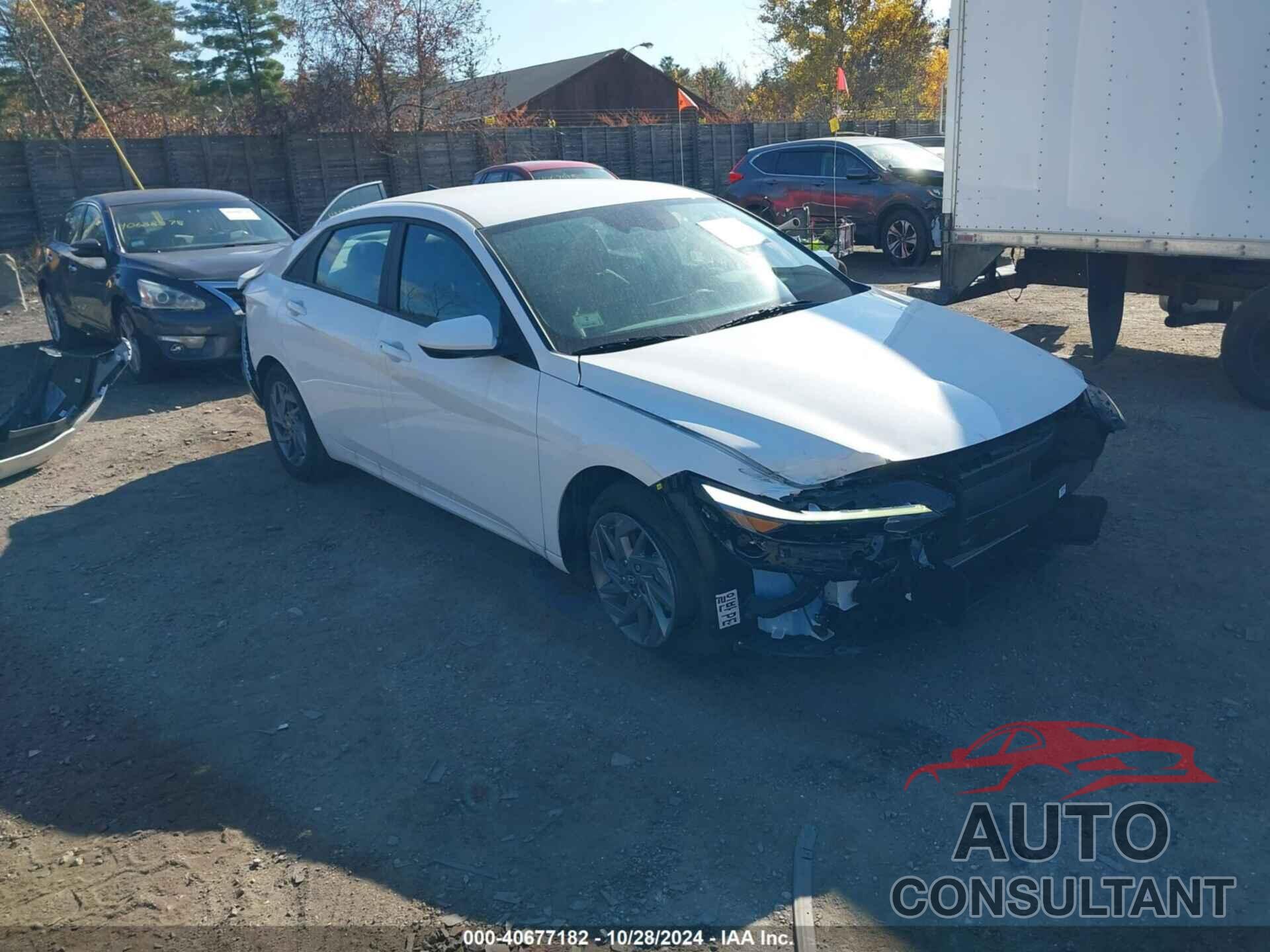 HYUNDAI ELANTRA 2024 - KMHLM4DG8RU729090