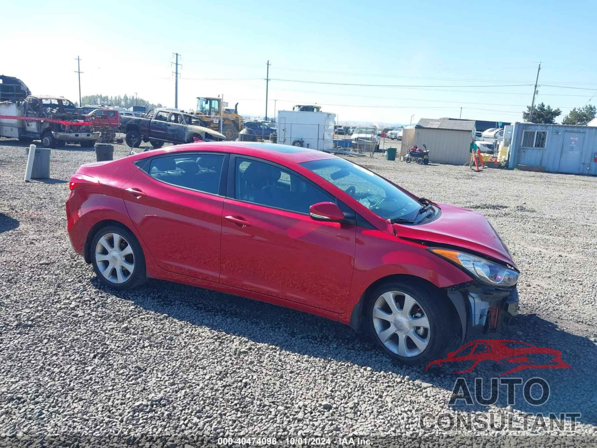 HYUNDAI ELANTRA 2013 - KMHDH4AE2DU941360