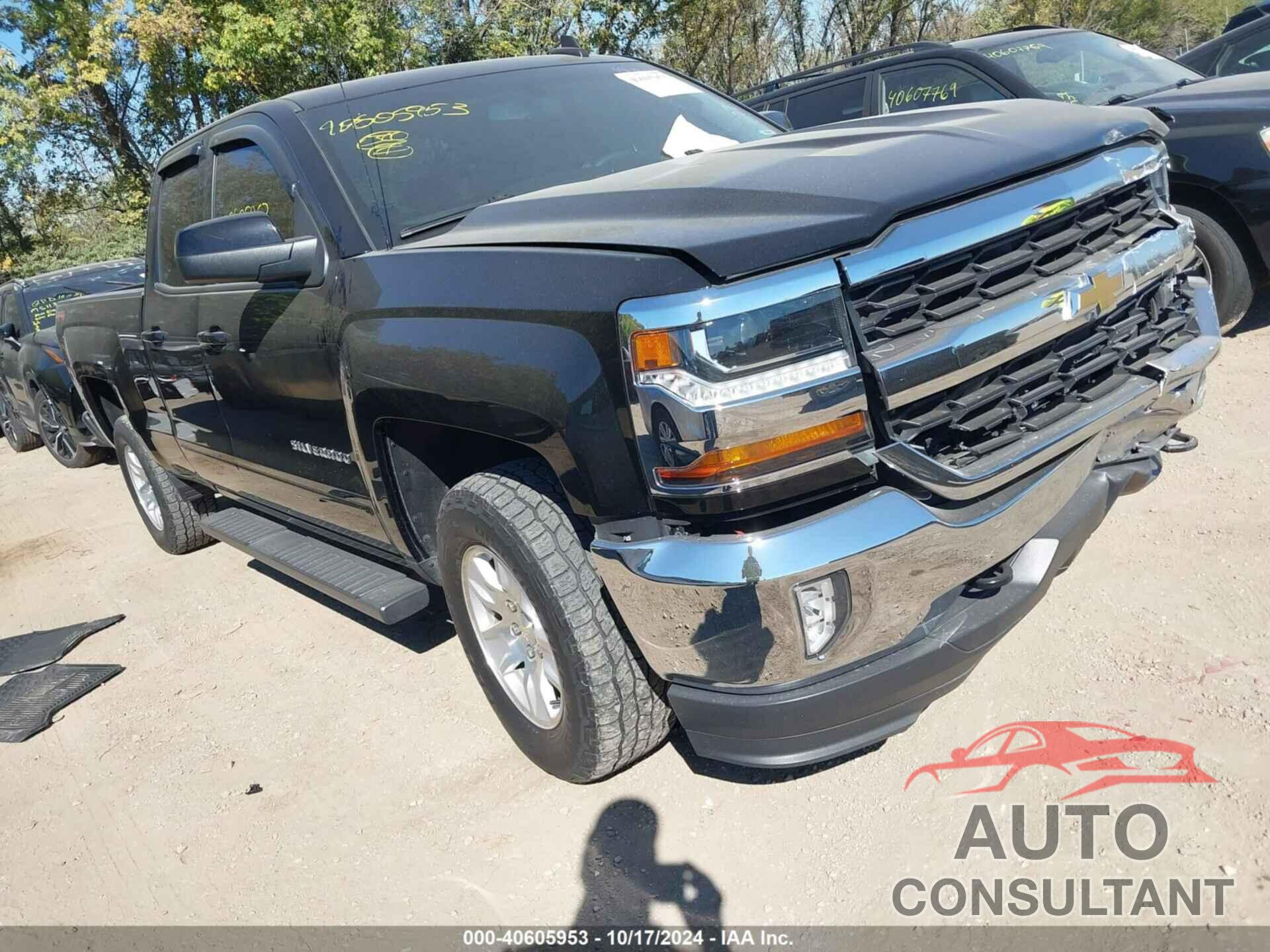 CHEVROLET SILVERADO 1500 2017 - 1GCVKREH1HZ393677