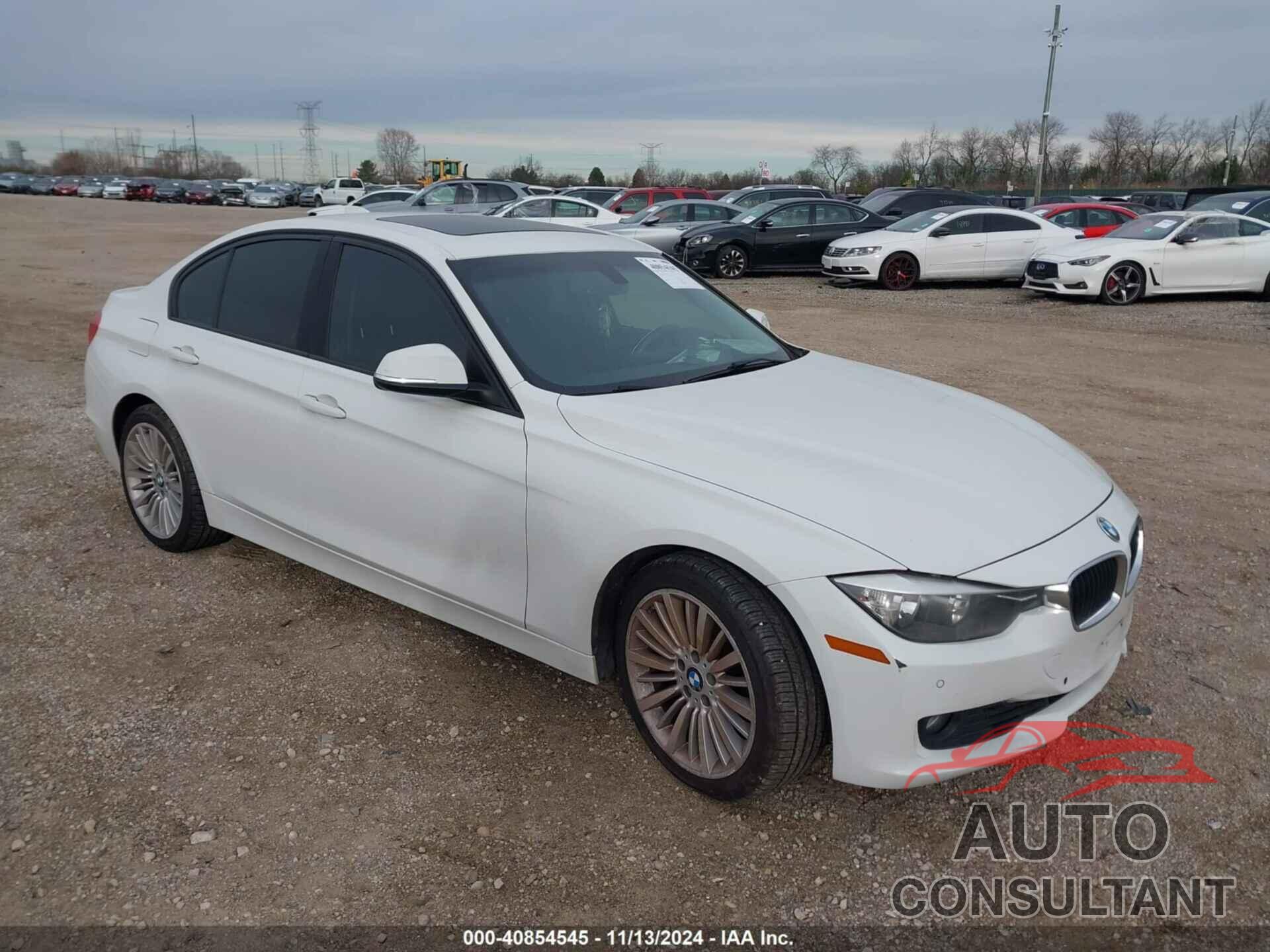 BMW 328I 2015 - WBA3B3G50FNT18493
