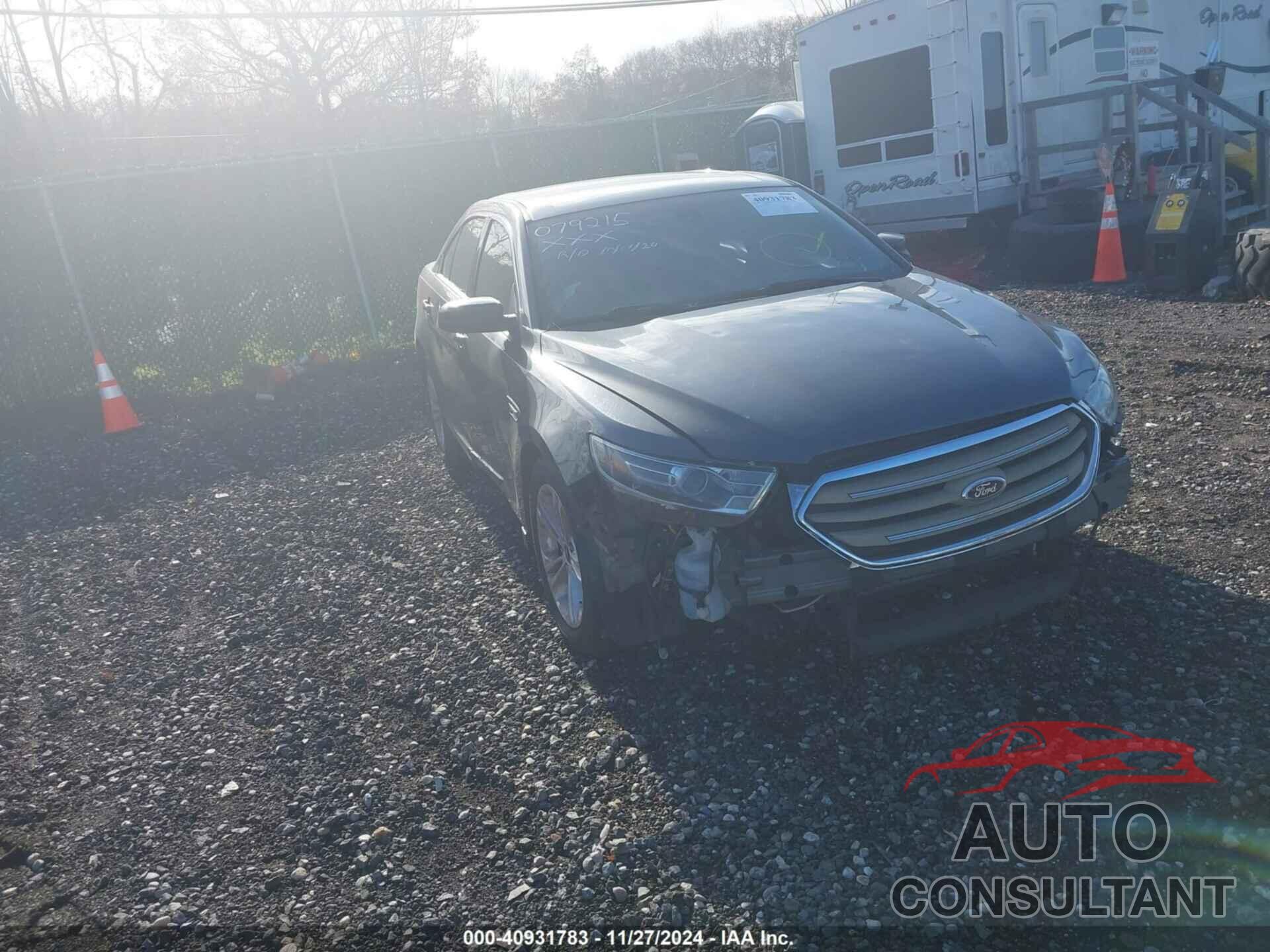 FORD TAURUS 2015 - 1FAHP2H88FG153834