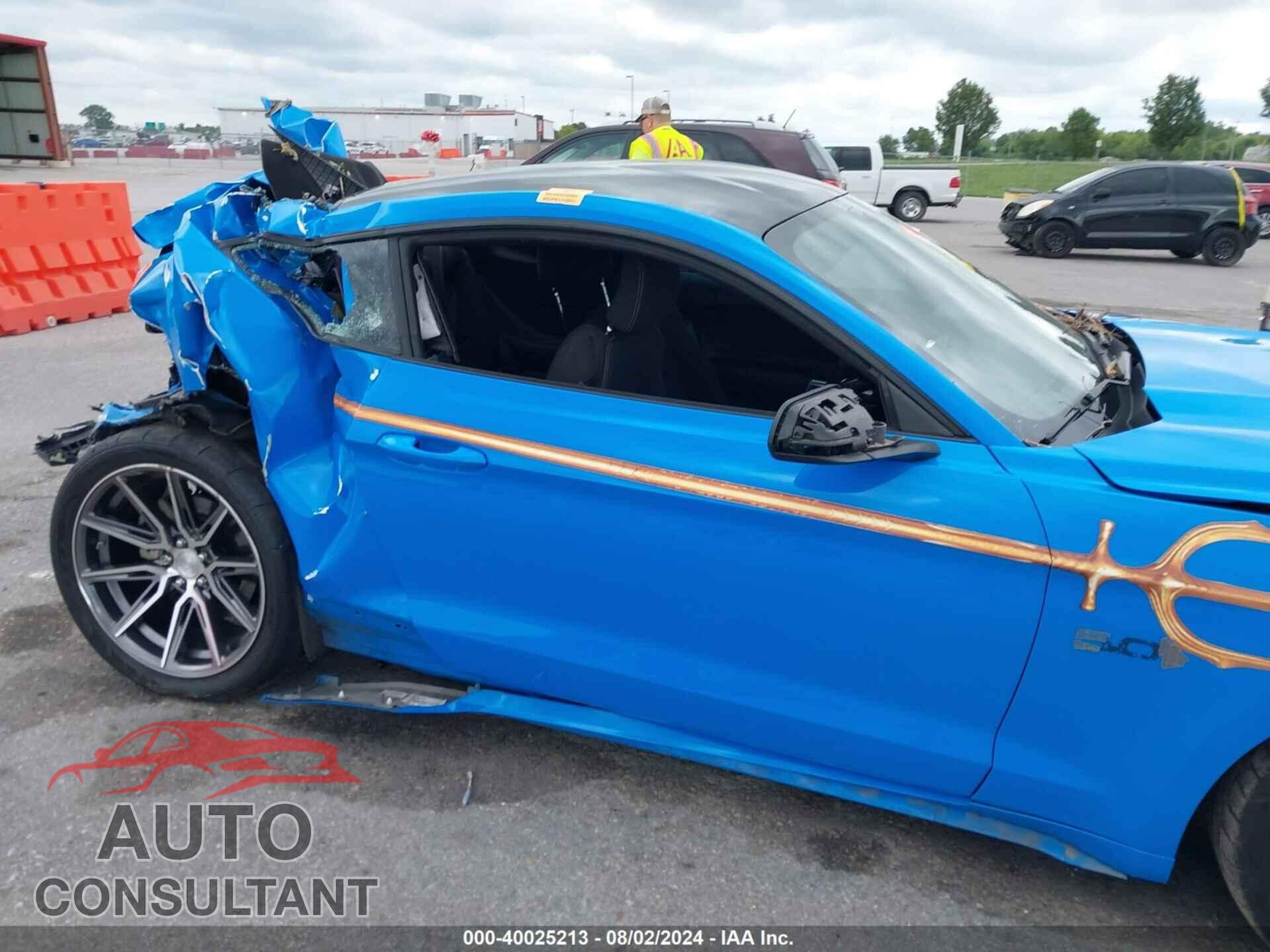 FORD MUSTANG 2017 - 1FA6P8CF8H5353403
