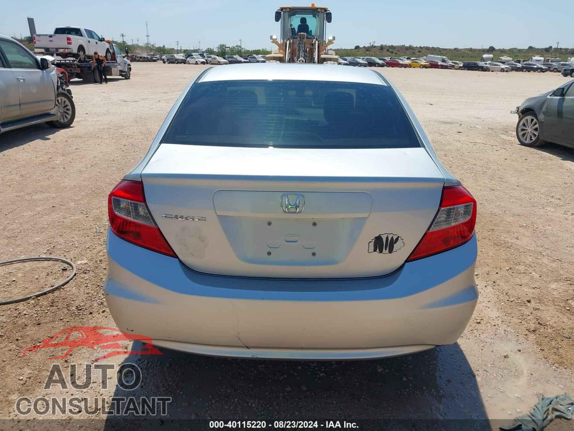 HONDA CIVIC 2012 - 2HGFB2F54CH588151