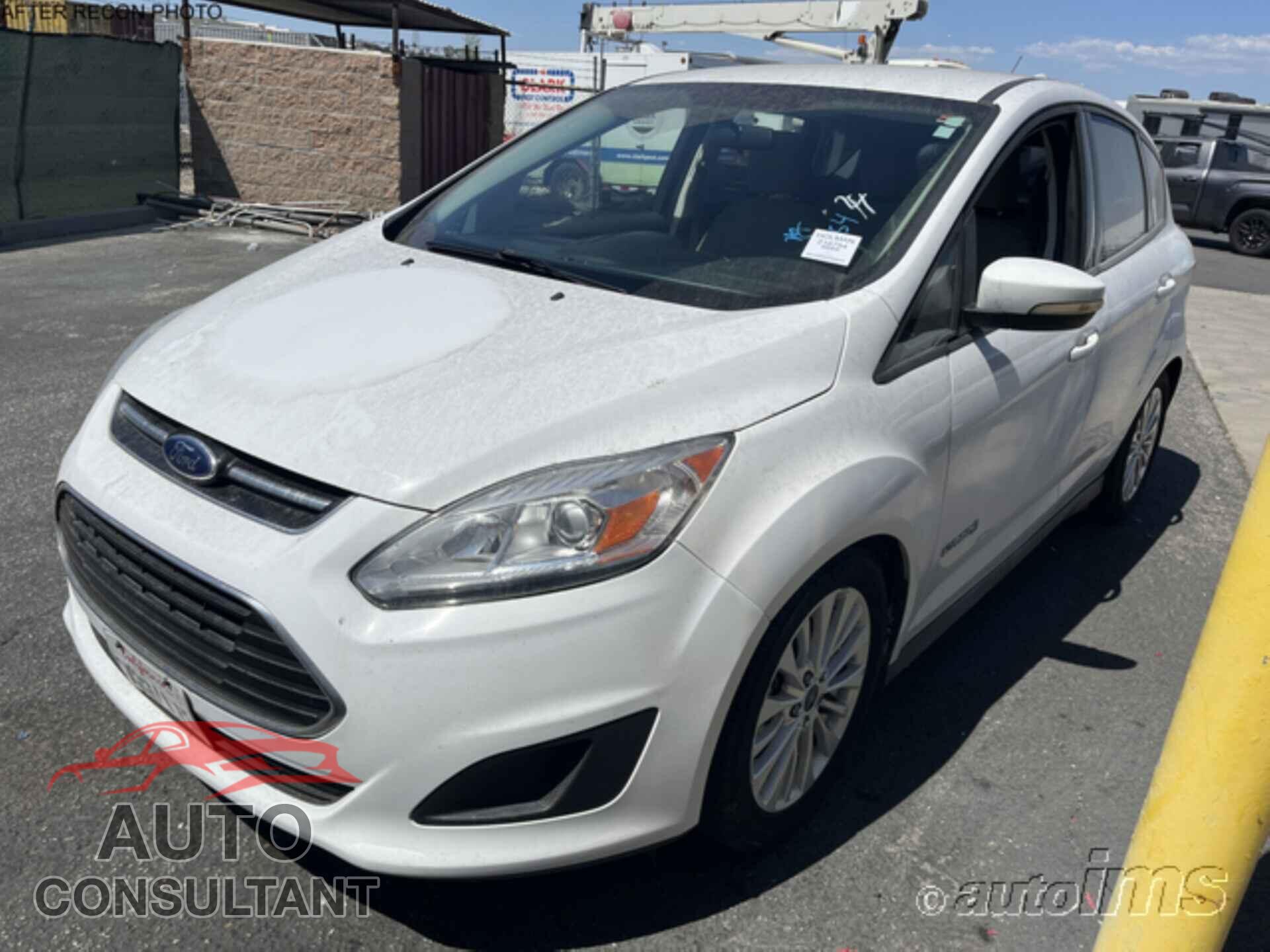 FORD C-MAX 2017 - 1FADP5AU3HL117339