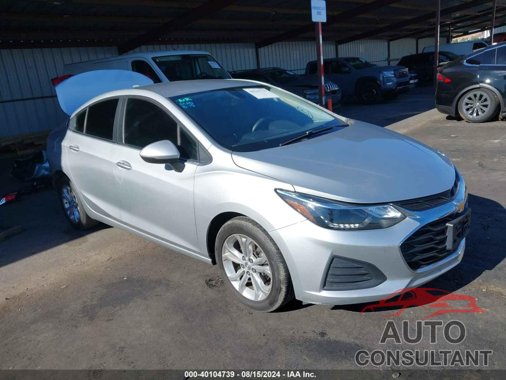 CHEVROLET CRUZE 2019 - 1G1BE5SM6K7144291