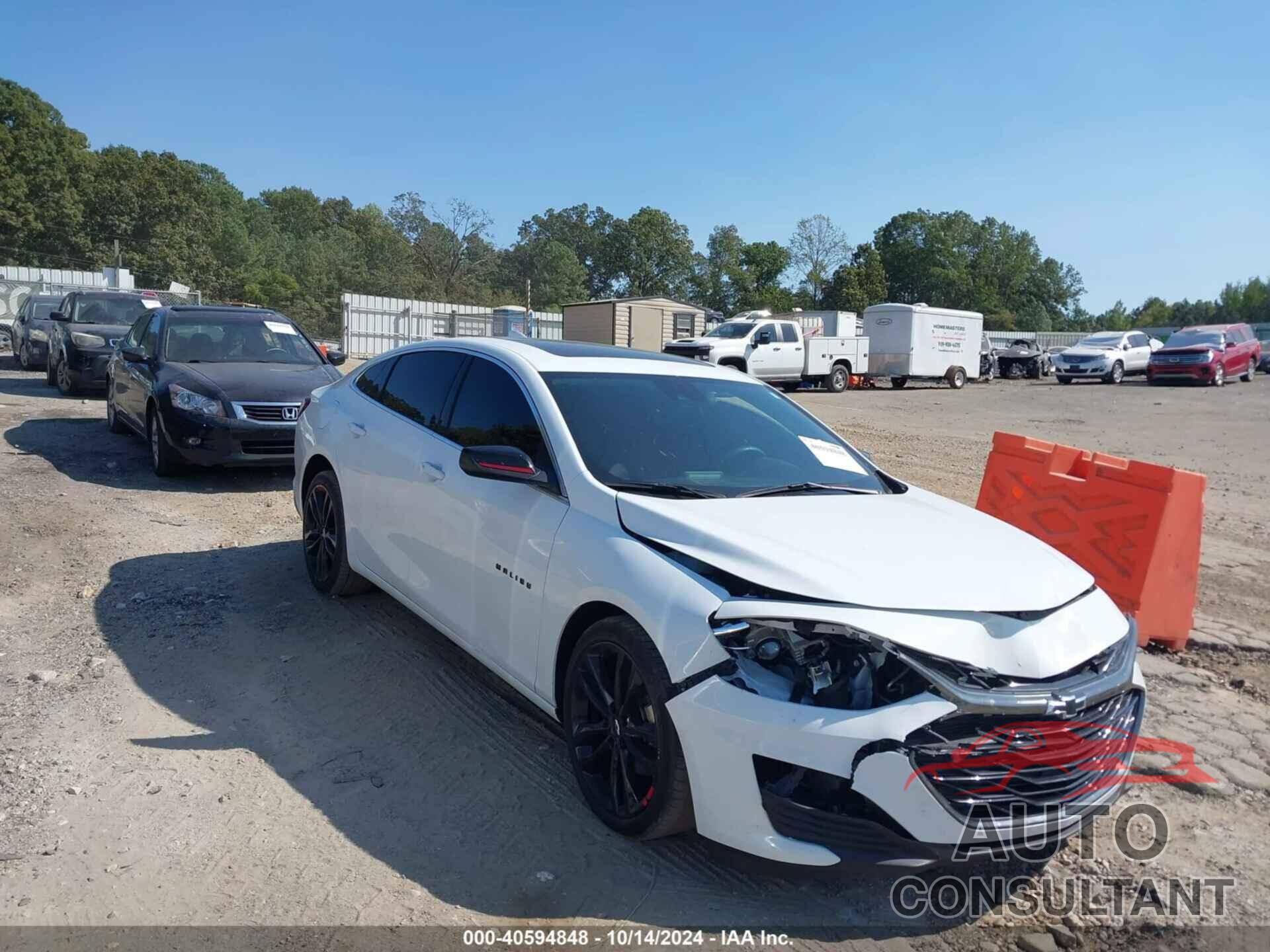 CHEVROLET MALIBU 2023 - 1G1ZD5ST5PF125270