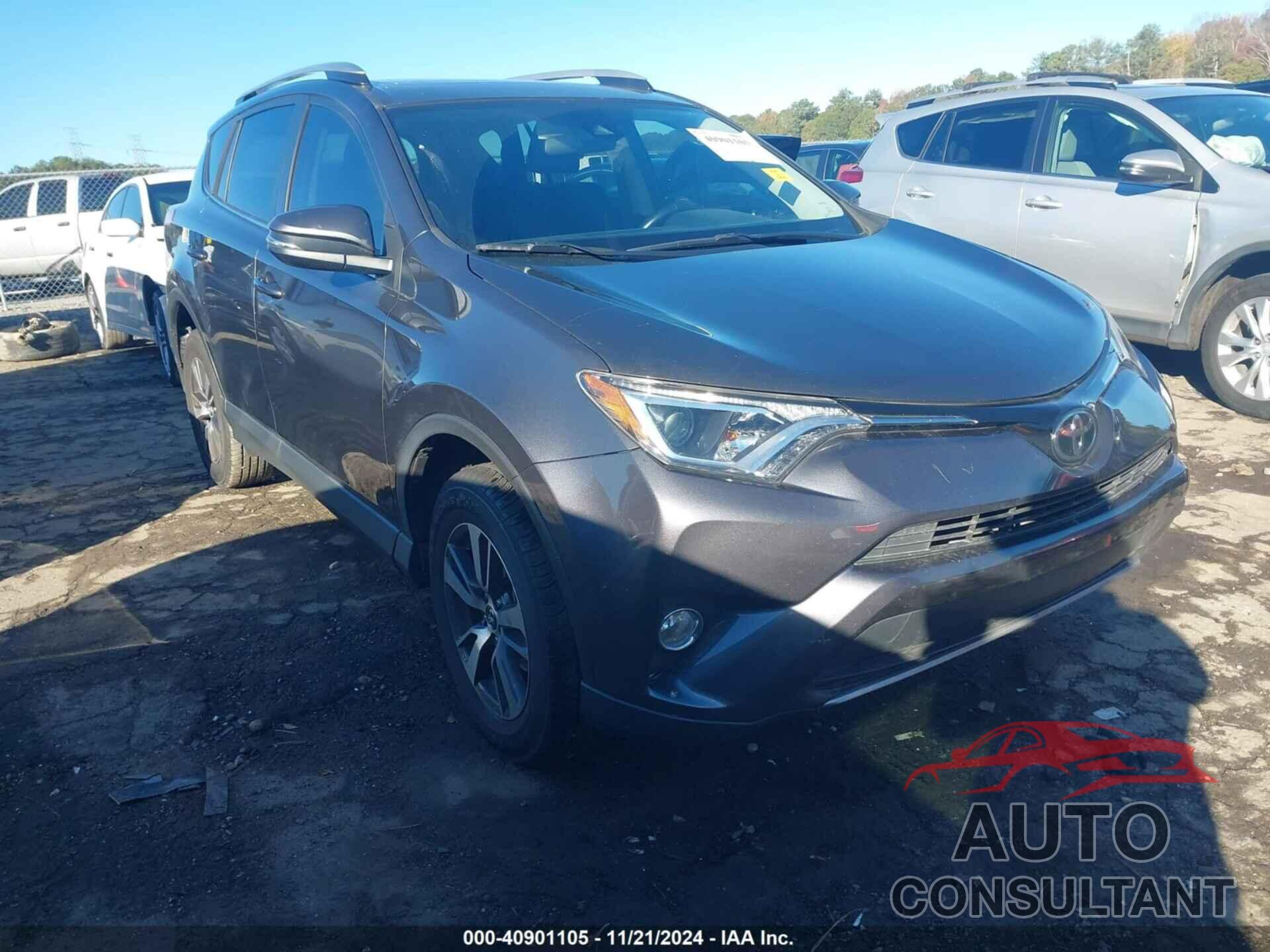 TOYOTA RAV4 2017 - JTMWFREV1HJ103564