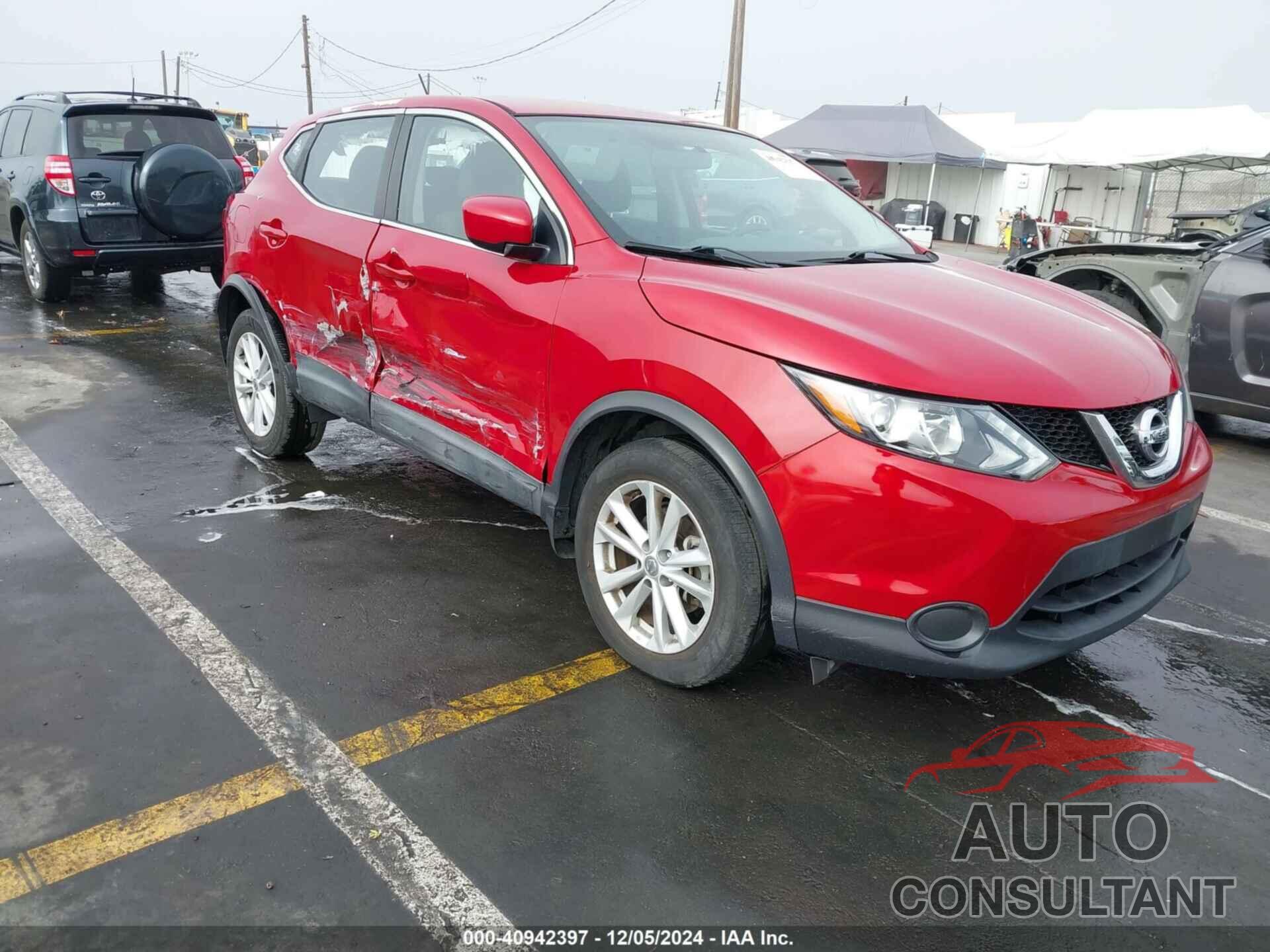 NISSAN ROGUE SPORT 2017 - JN1BJ1CPXHW010261