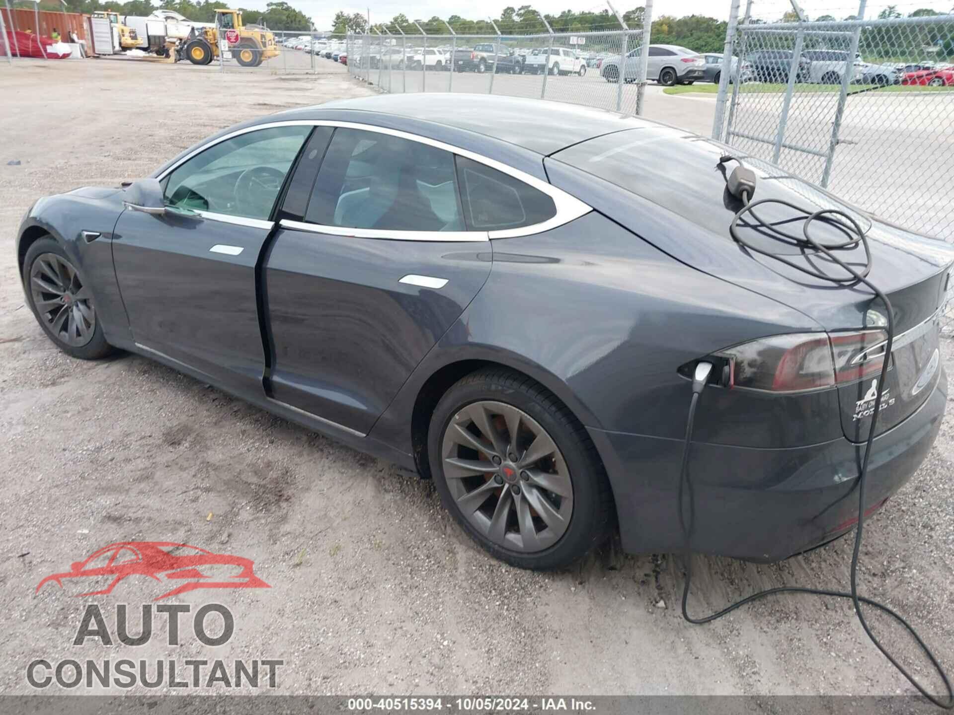 TESLA MODEL S 2017 - 5YJSA1E13HF181542