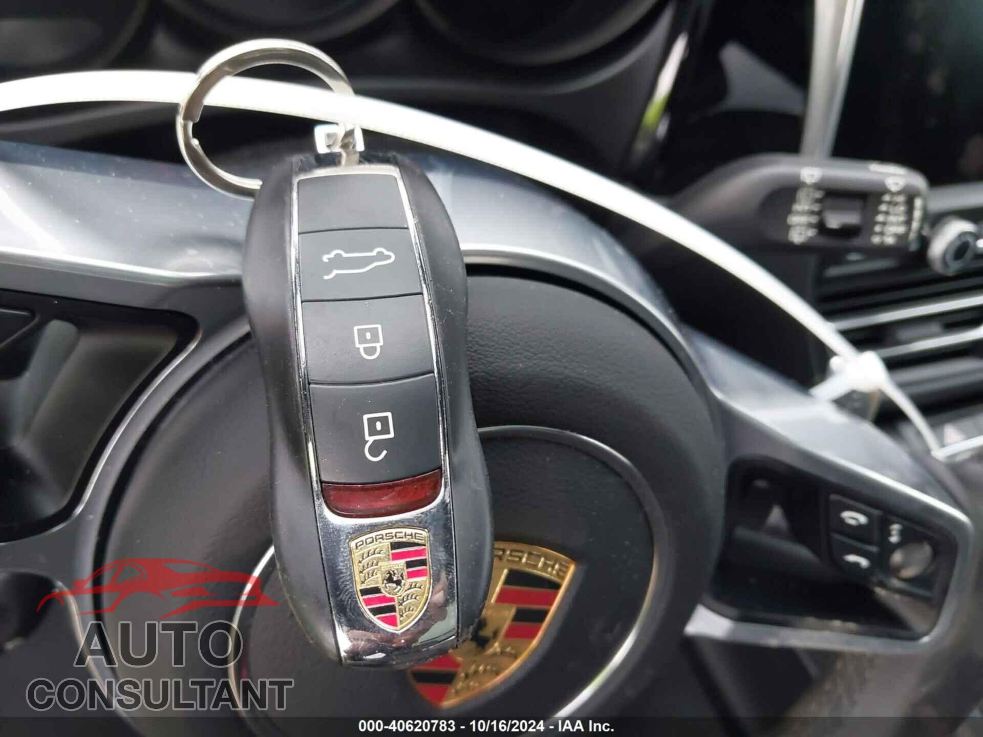 PORSCHE MACAN 2021 - WP1AB2A59MLB34089