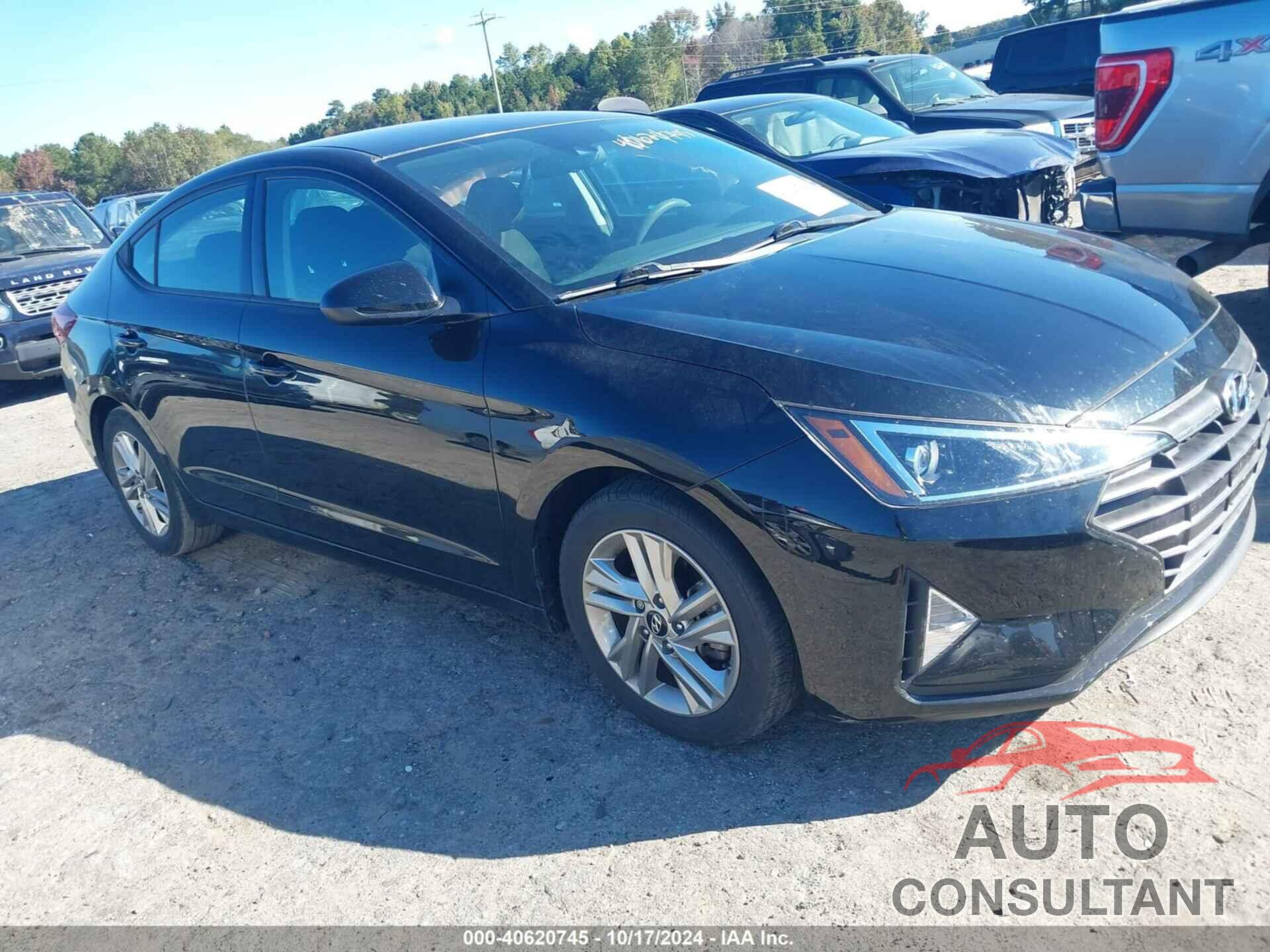 HYUNDAI ELANTRA 2019 - 5NPD84LF0KH423409