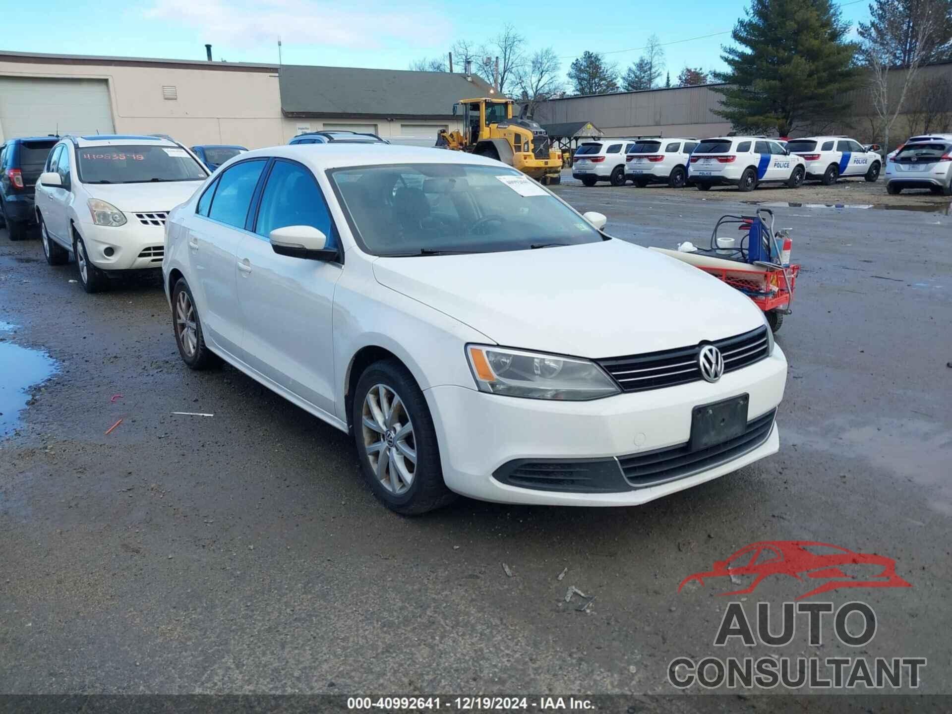 VOLKSWAGEN JETTA 2013 - 3VWDP7AJXDM210148