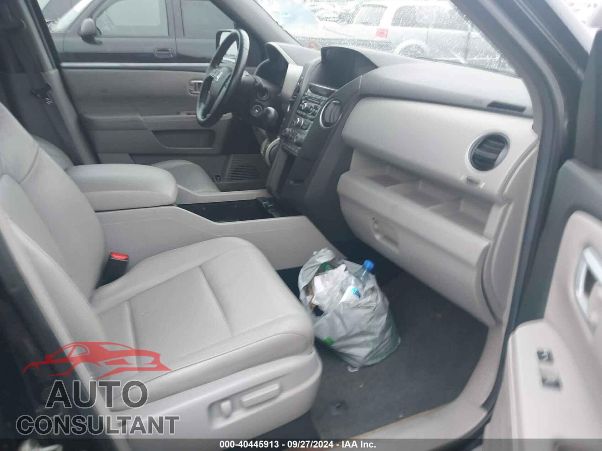 HONDA PILOT 2013 - 5FNYF4H53DB048043
