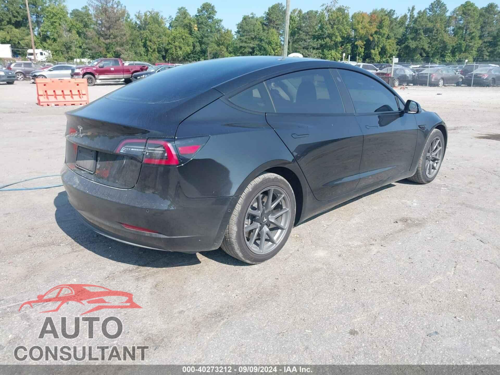 TESLA MODEL 3 2021 - 5YJ3E1EA1MF087131