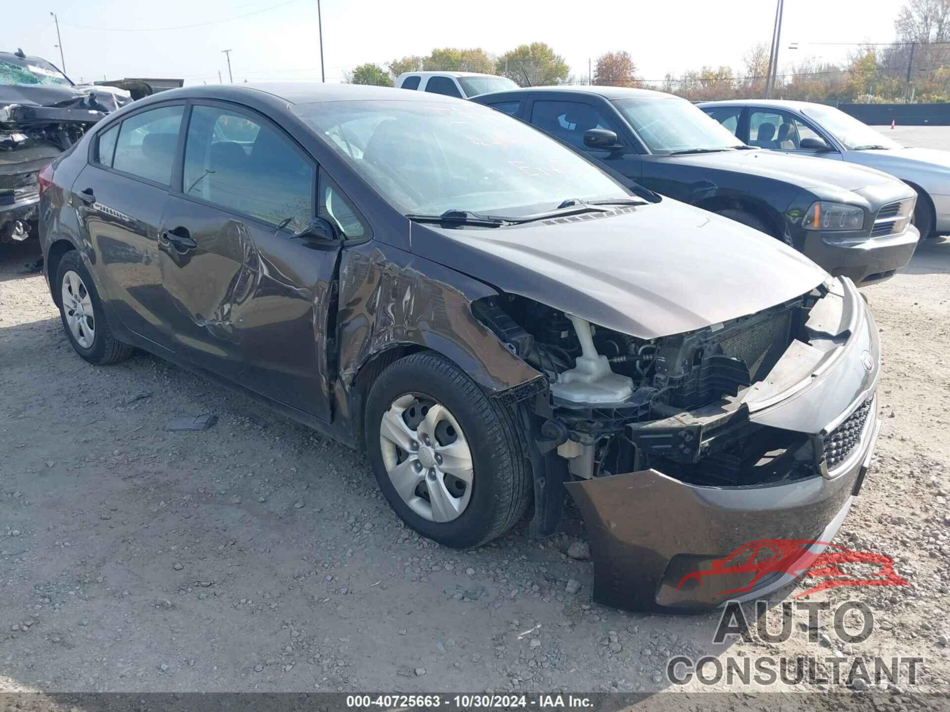 KIA FORTE 2018 - 3KPFK4A72JE217484