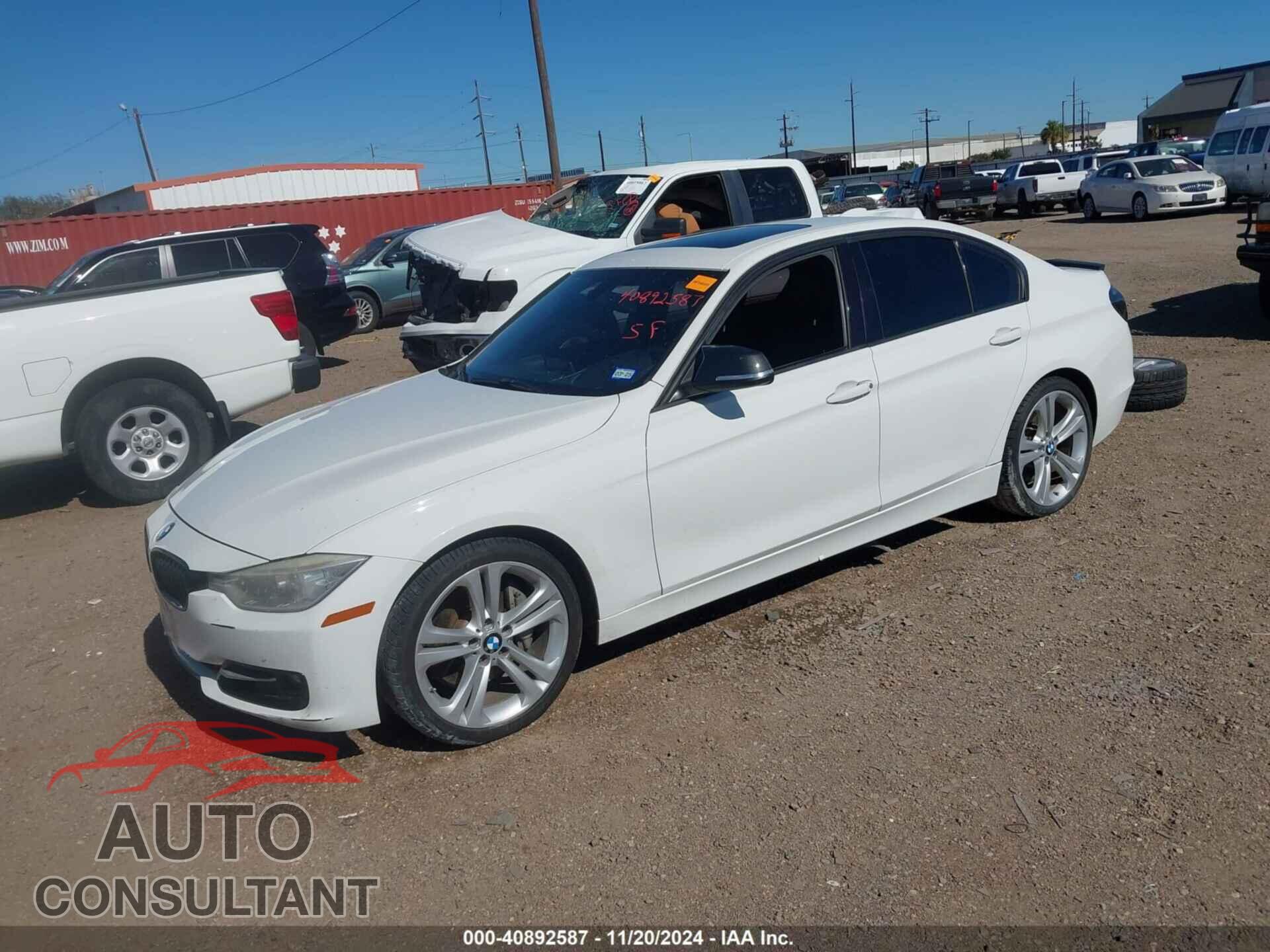 BMW 335I 2013 - WBA3A9G51DNP36029