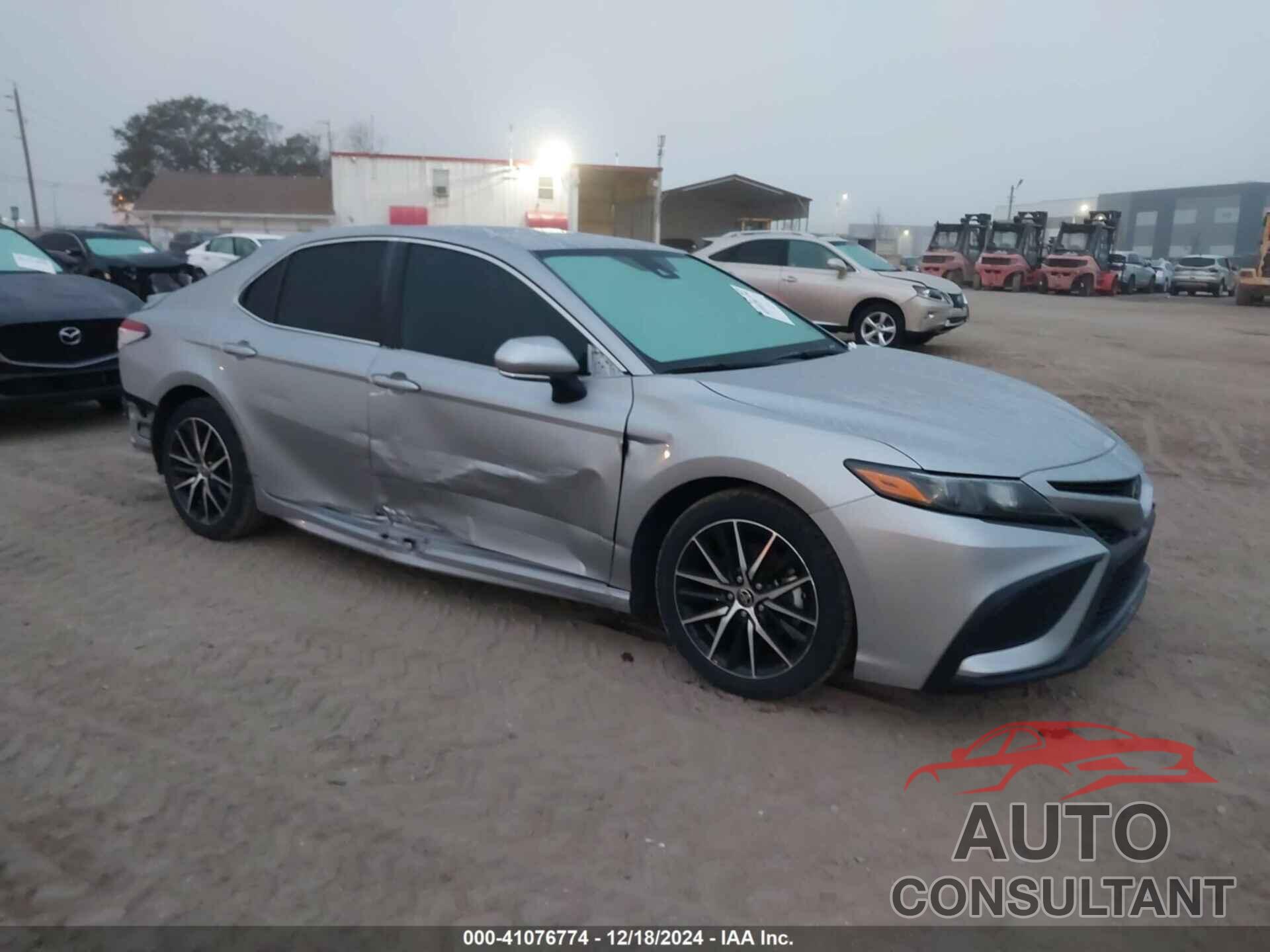 TOYOTA CAMRY 2022 - 4T1T11AK7NU629704