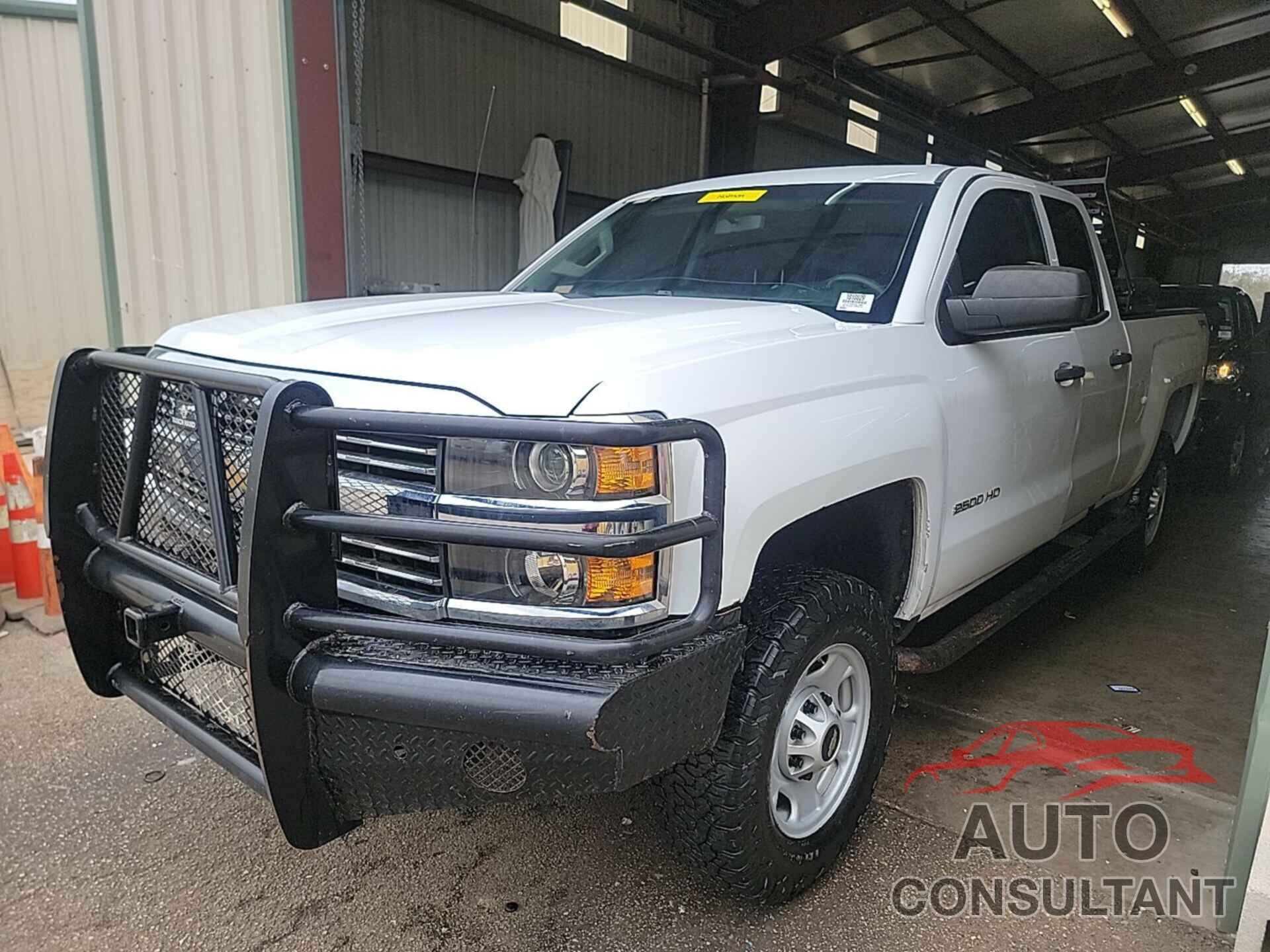 CHEVROLET SILVERADO 2017 - 1GC2KUEG5HZ244539
