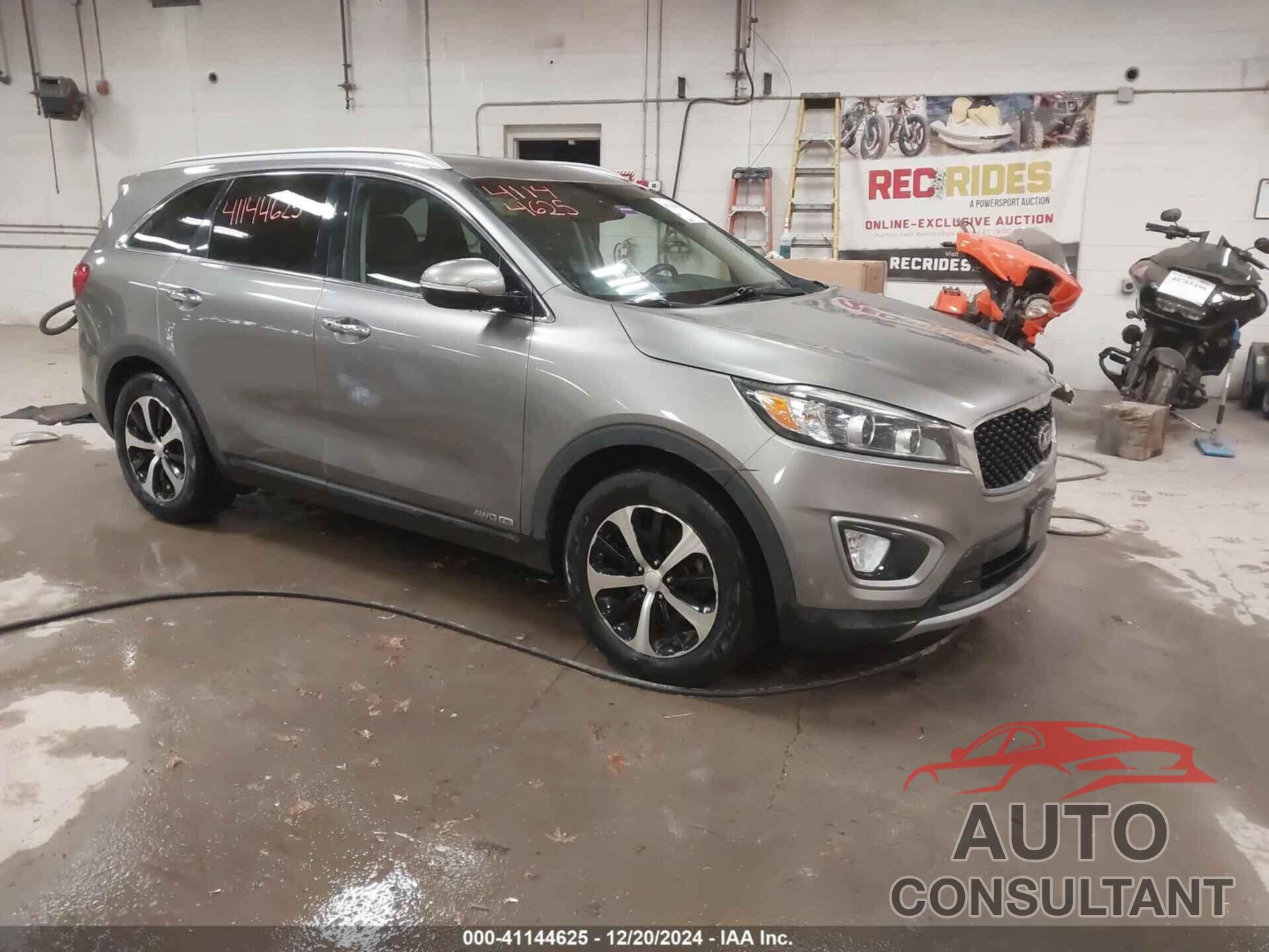 KIA SORENTO 2016 - 5XYPHDA57GG142827