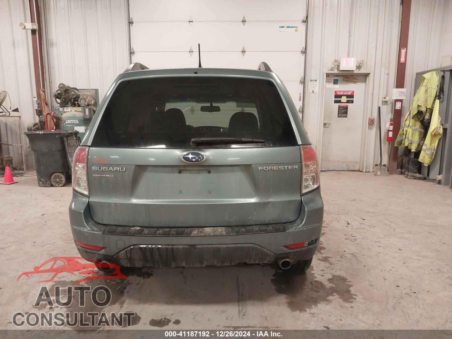 SUBARU FORESTER 2011 - JF2SHBDC8BH764721