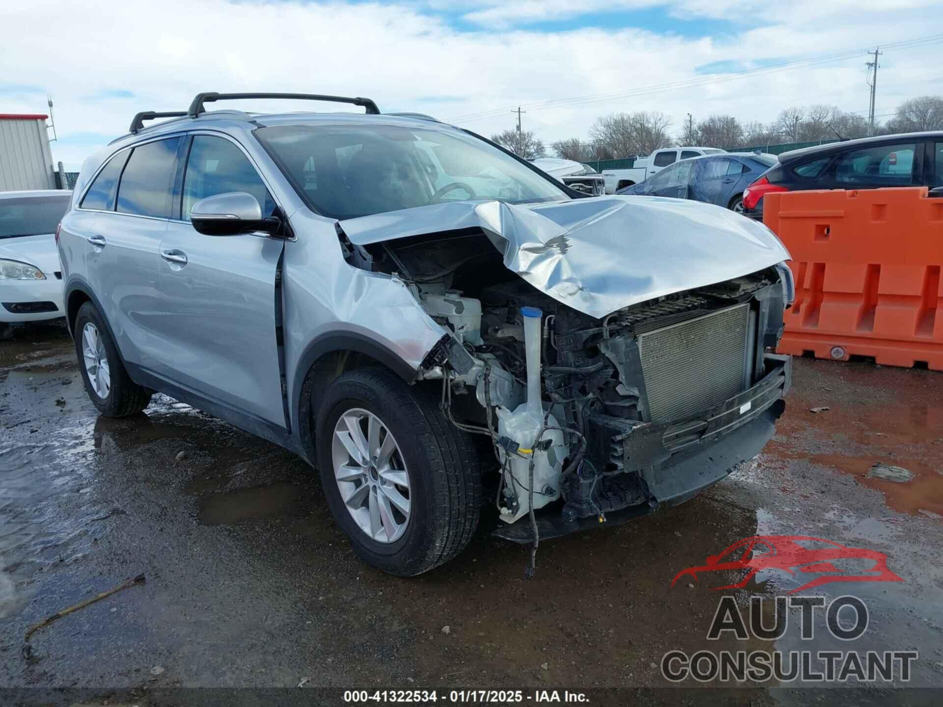 KIA SORENTO 2019 - 5XYPG4A39KG592649