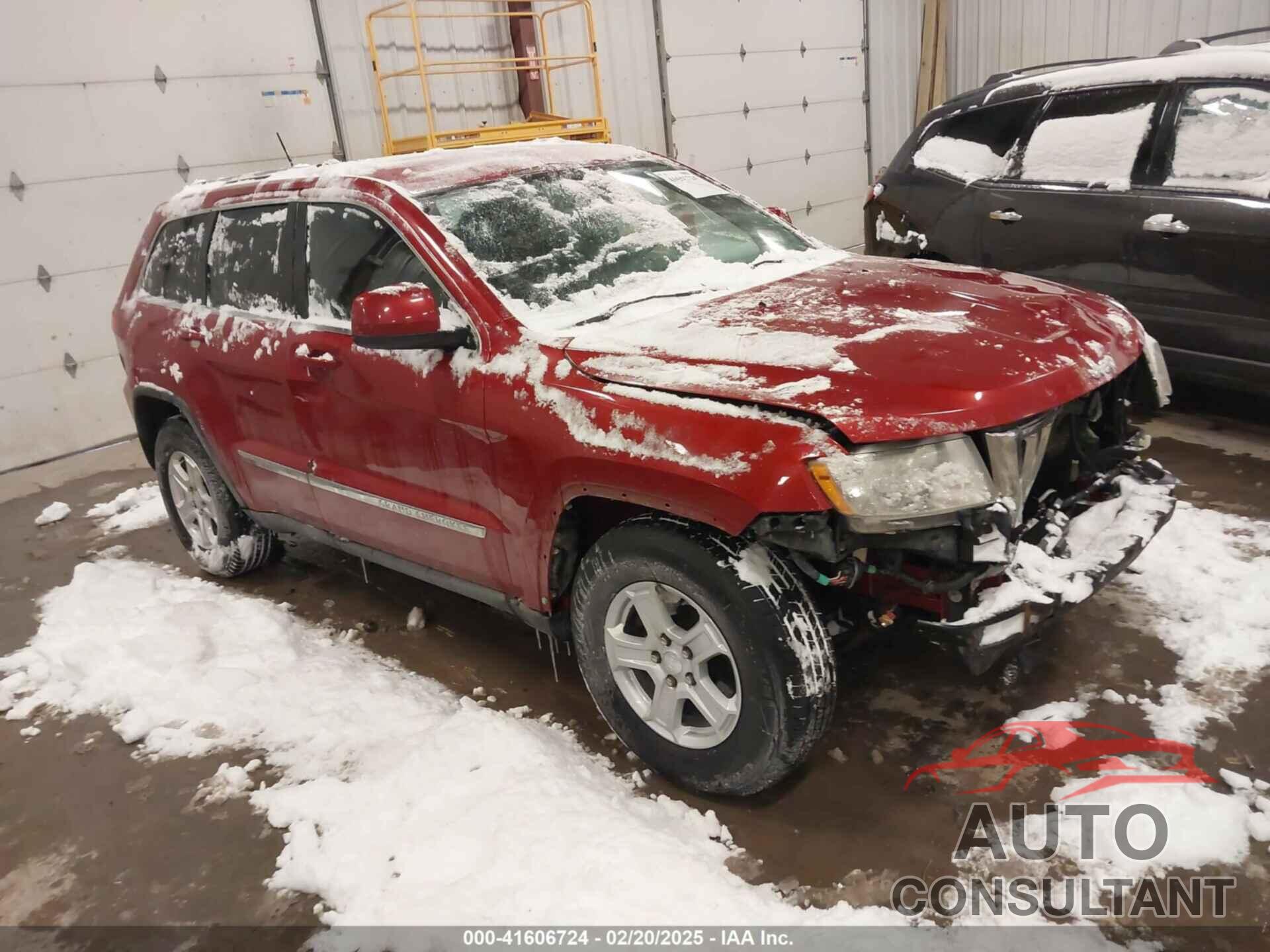 JEEP GRAND CHEROKEE 2011 - 1J4RR4GG2BC525404