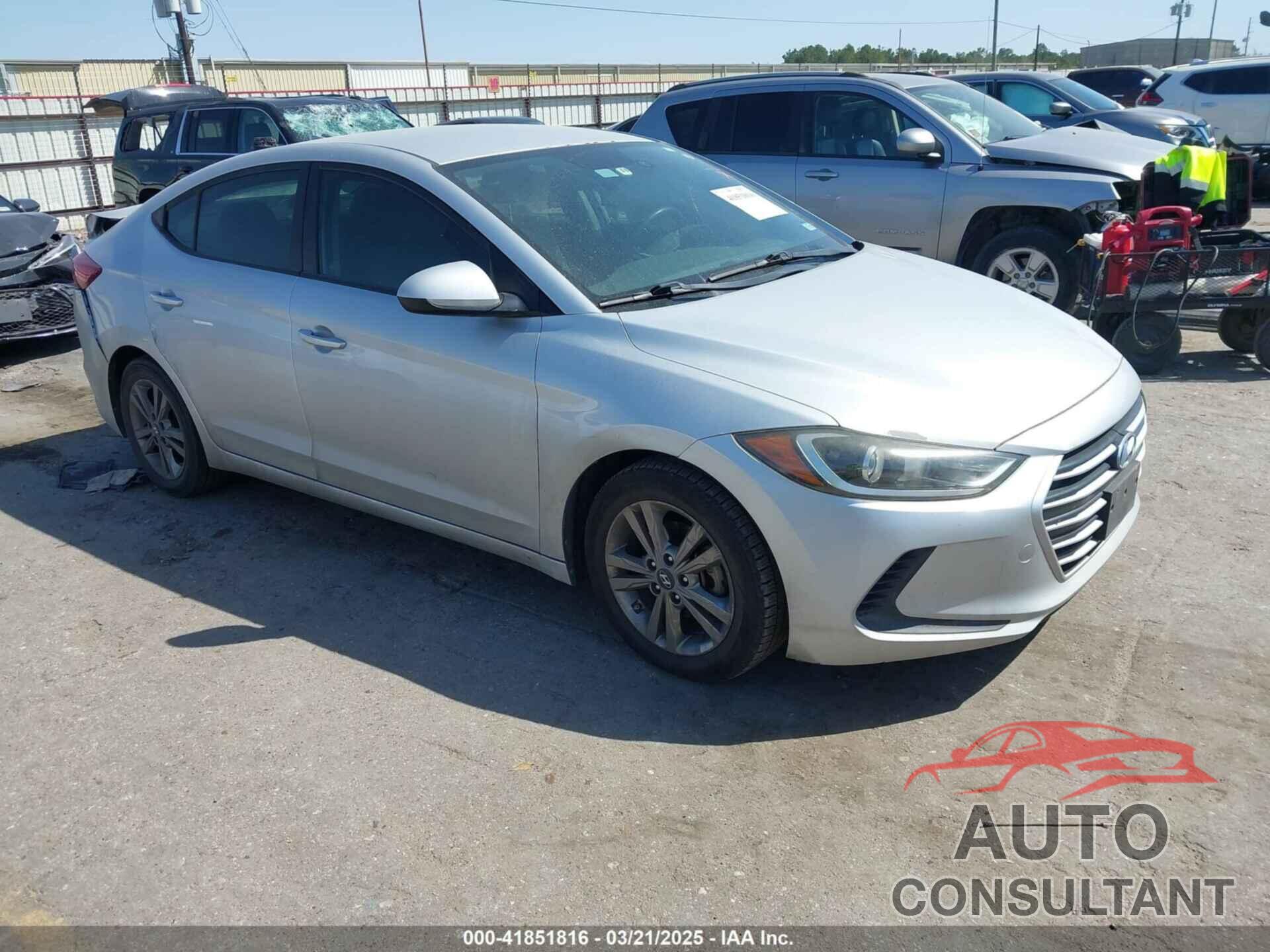 HYUNDAI ELANTRA 2018 - KMHD84LF9JU720209