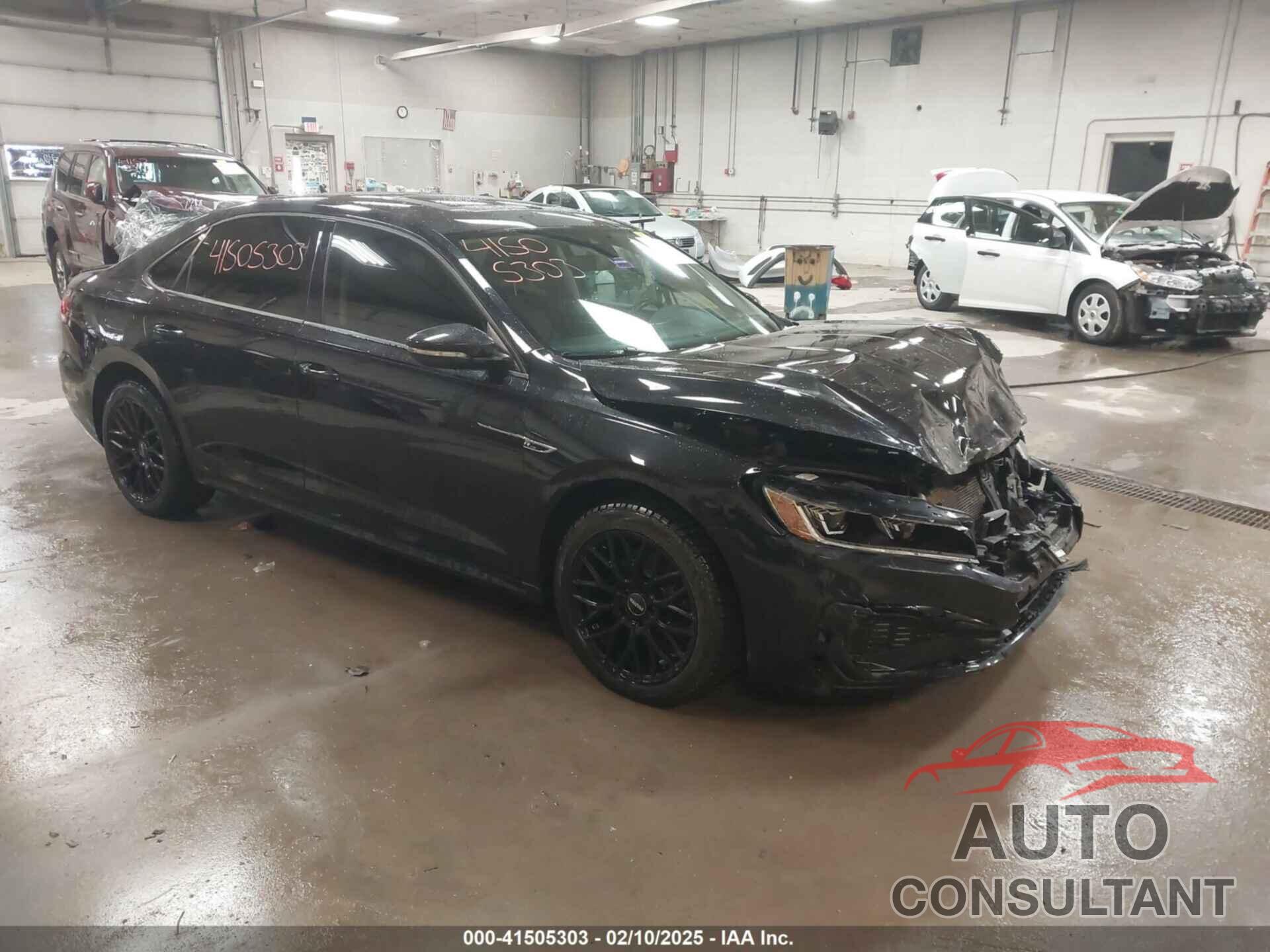 VOLKSWAGEN PASSAT 2020 - 1VWMA7A31LC003327