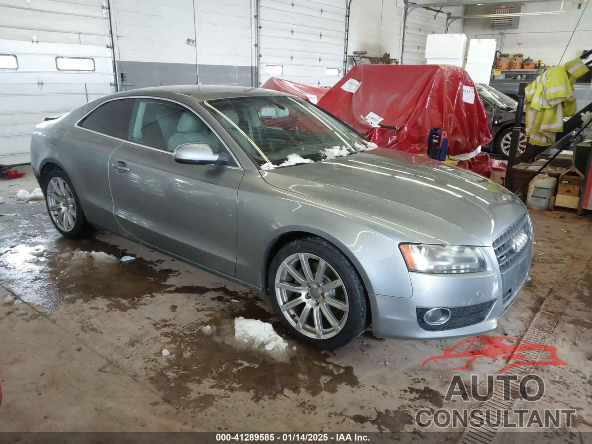 AUDI A5 2011 - WAURFAFR5BA036942