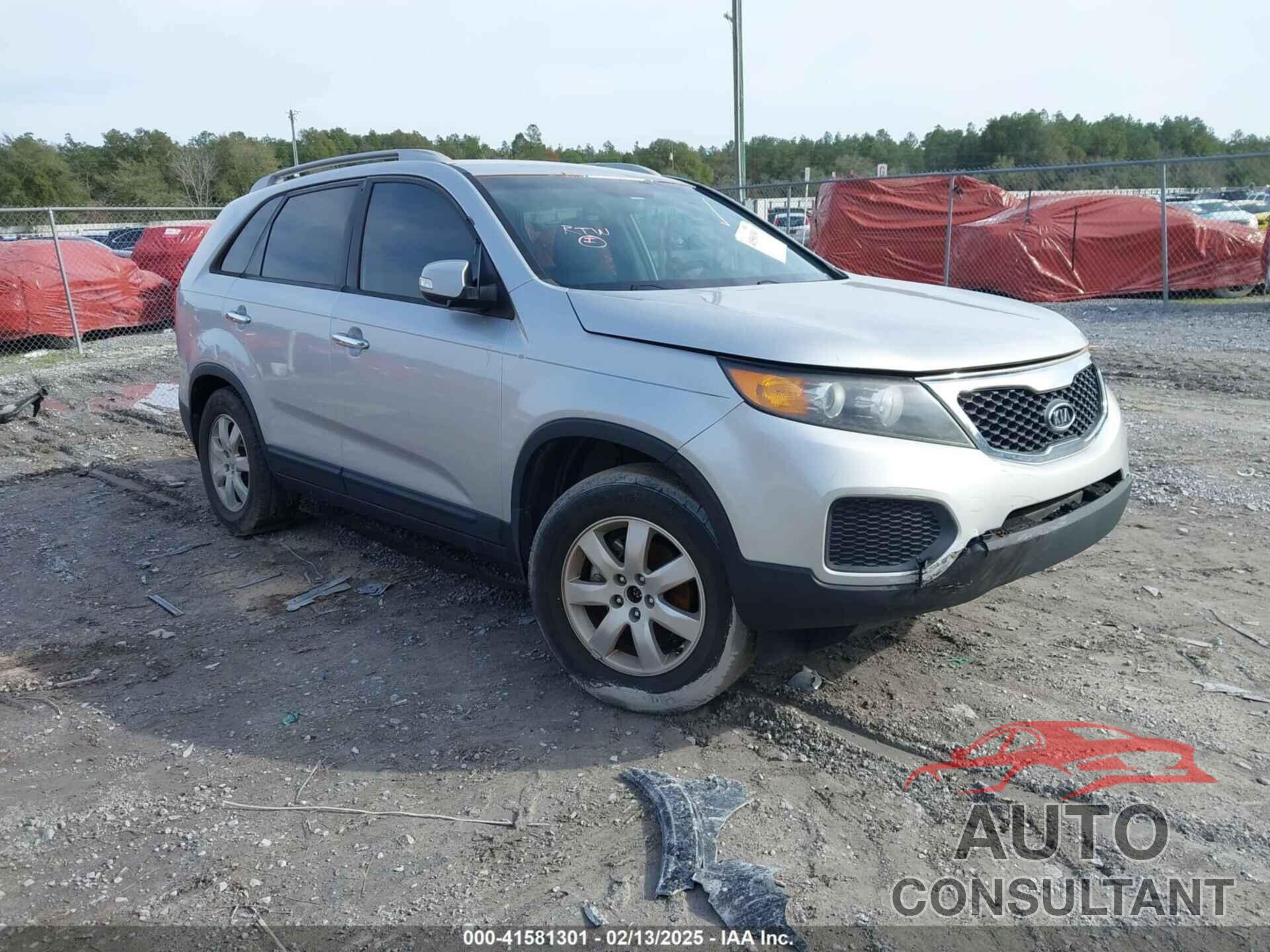 KIA SORENTO 2013 - 5XYKT4A25DG389063