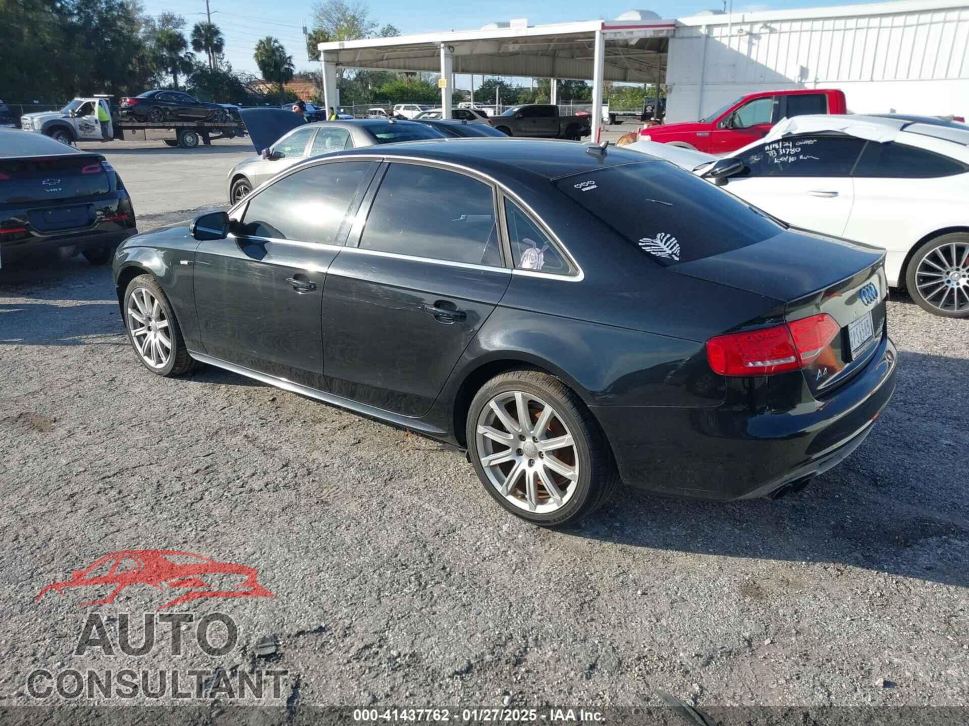 AUDI A4 2012 - WAUEFAFL2CN001473