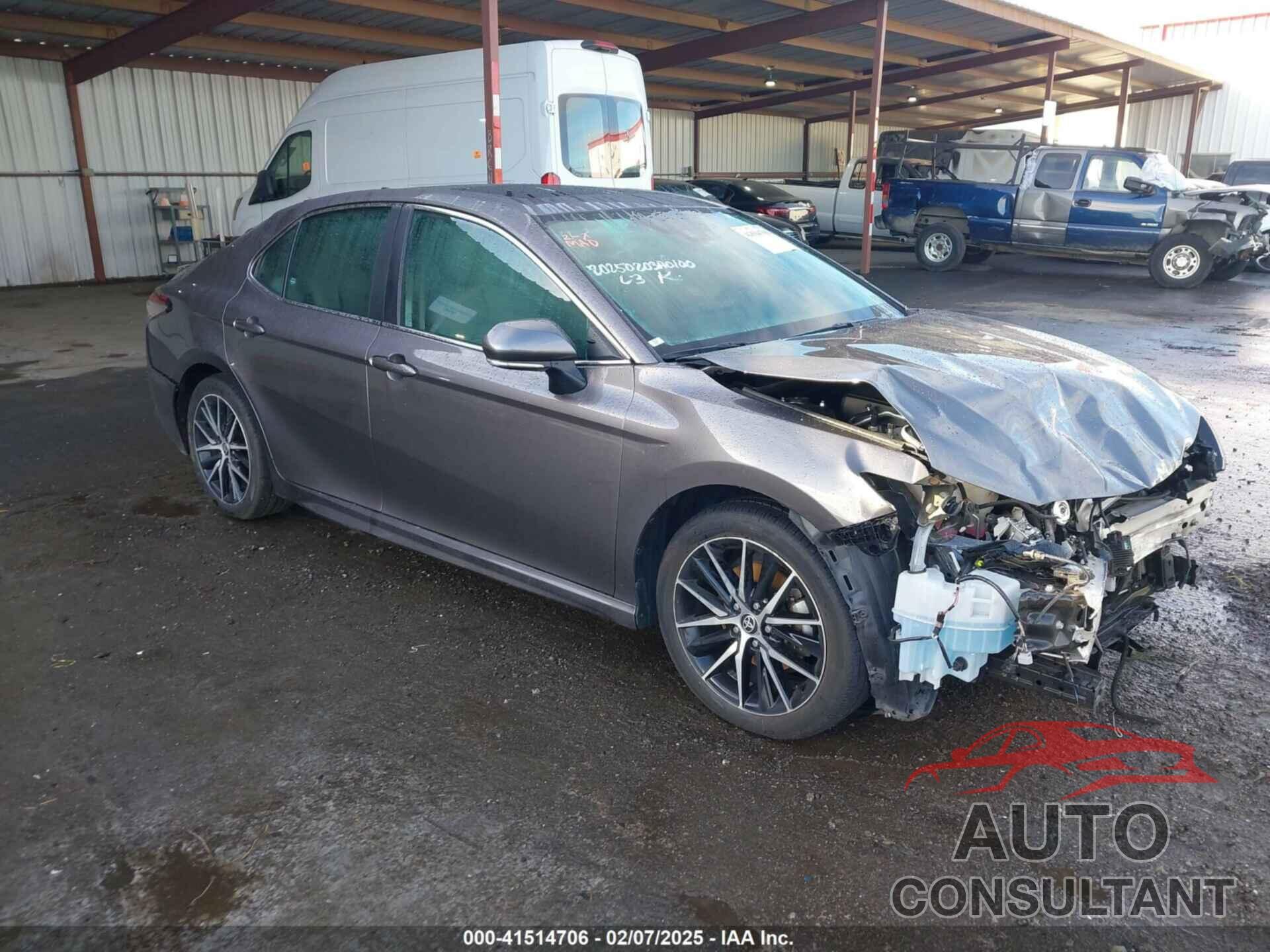 TOYOTA CAMRY 2022 - 4T1S31AK5NU579696