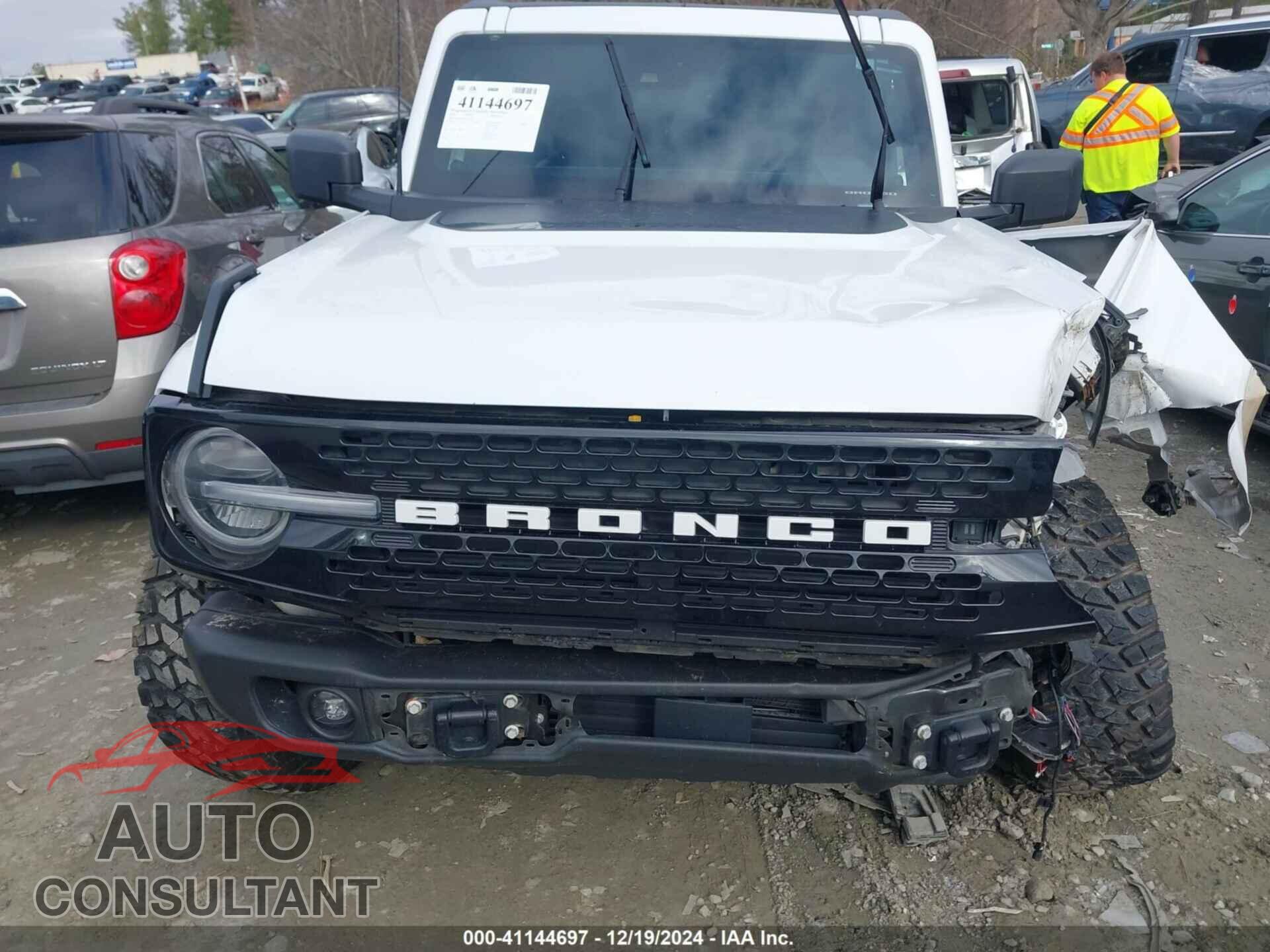 FORD BRONCO 2023 - 1FMEE5DP7PLB52177
