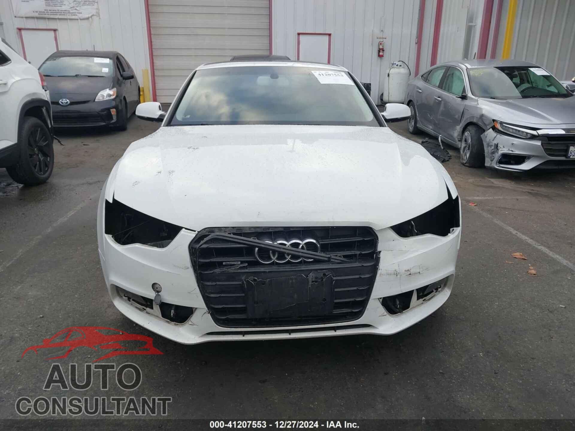 AUDI A5 2014 - WAULFAFRXEA070384