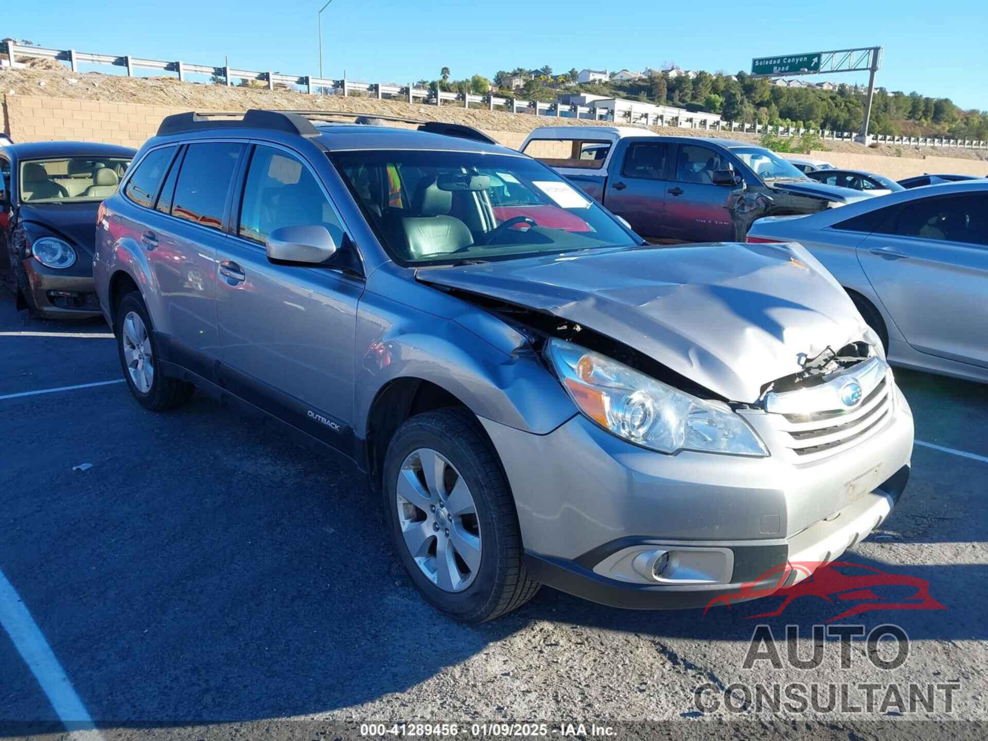 SUBARU OUTBACK 2010 - 4S4BRBKC7A3317707