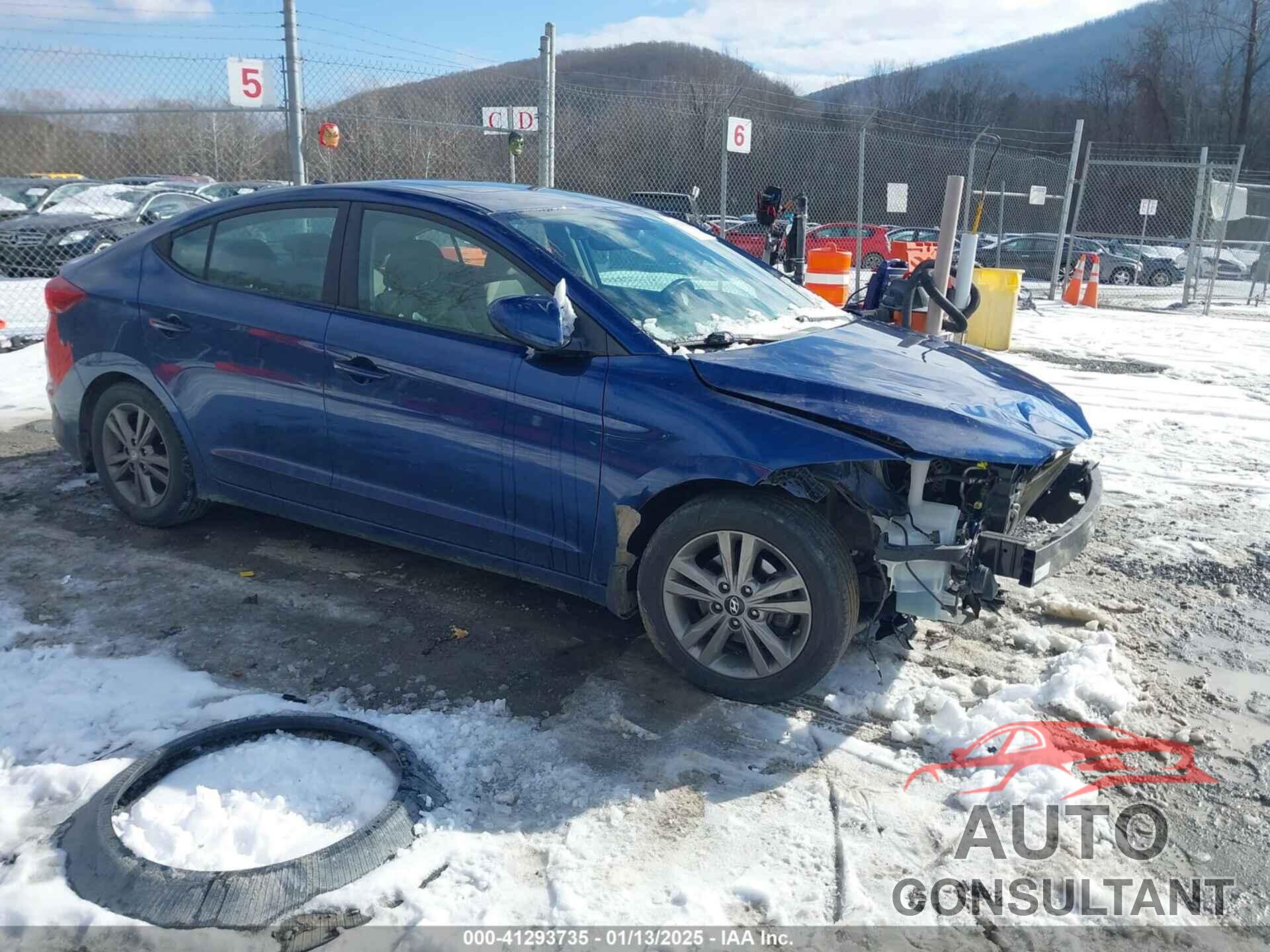 HYUNDAI ELANTRA 2018 - 5NPD84LF4JH344811