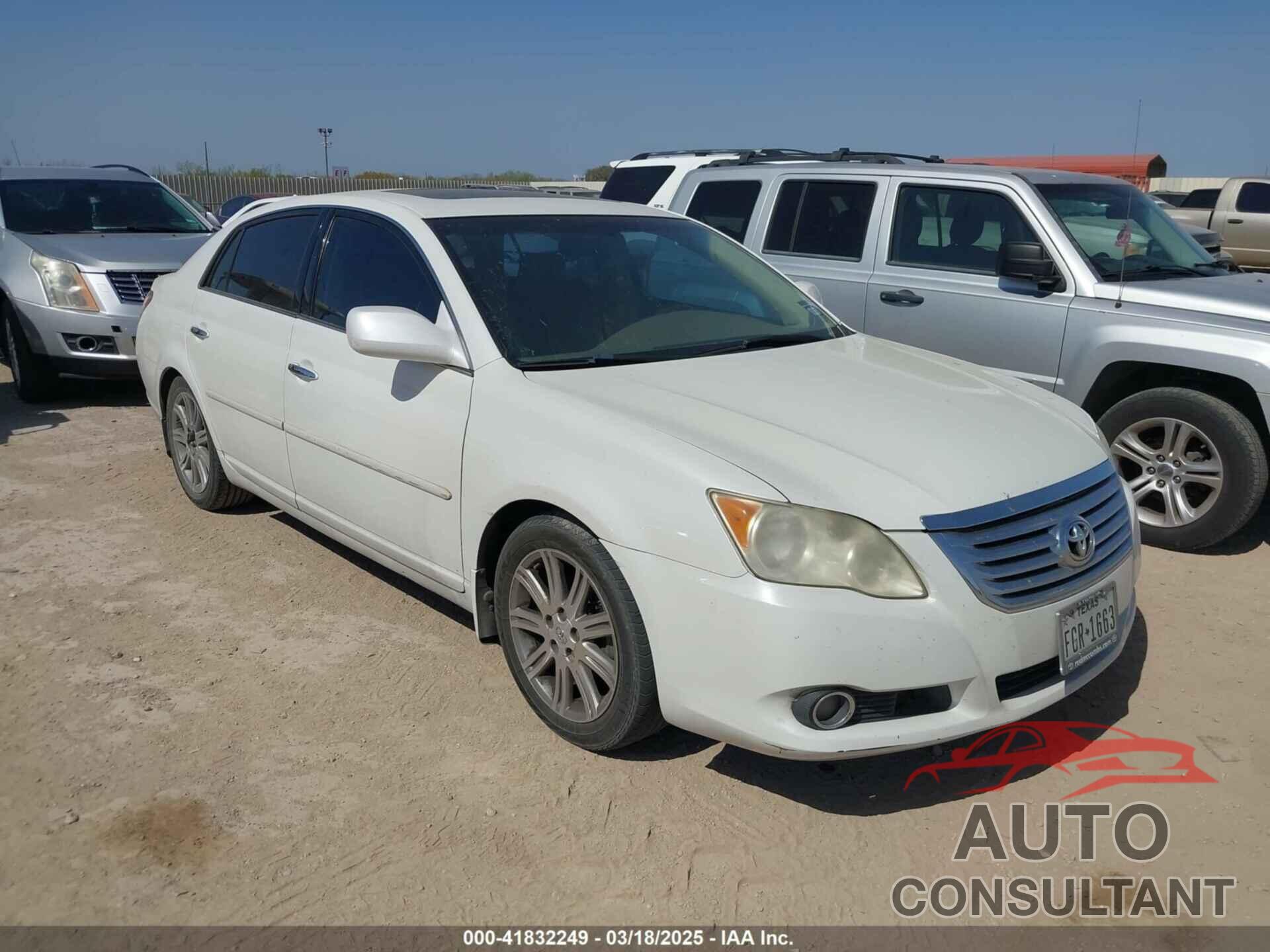 TOYOTA AVALON 2010 - 4T1BK3DB3AU356836