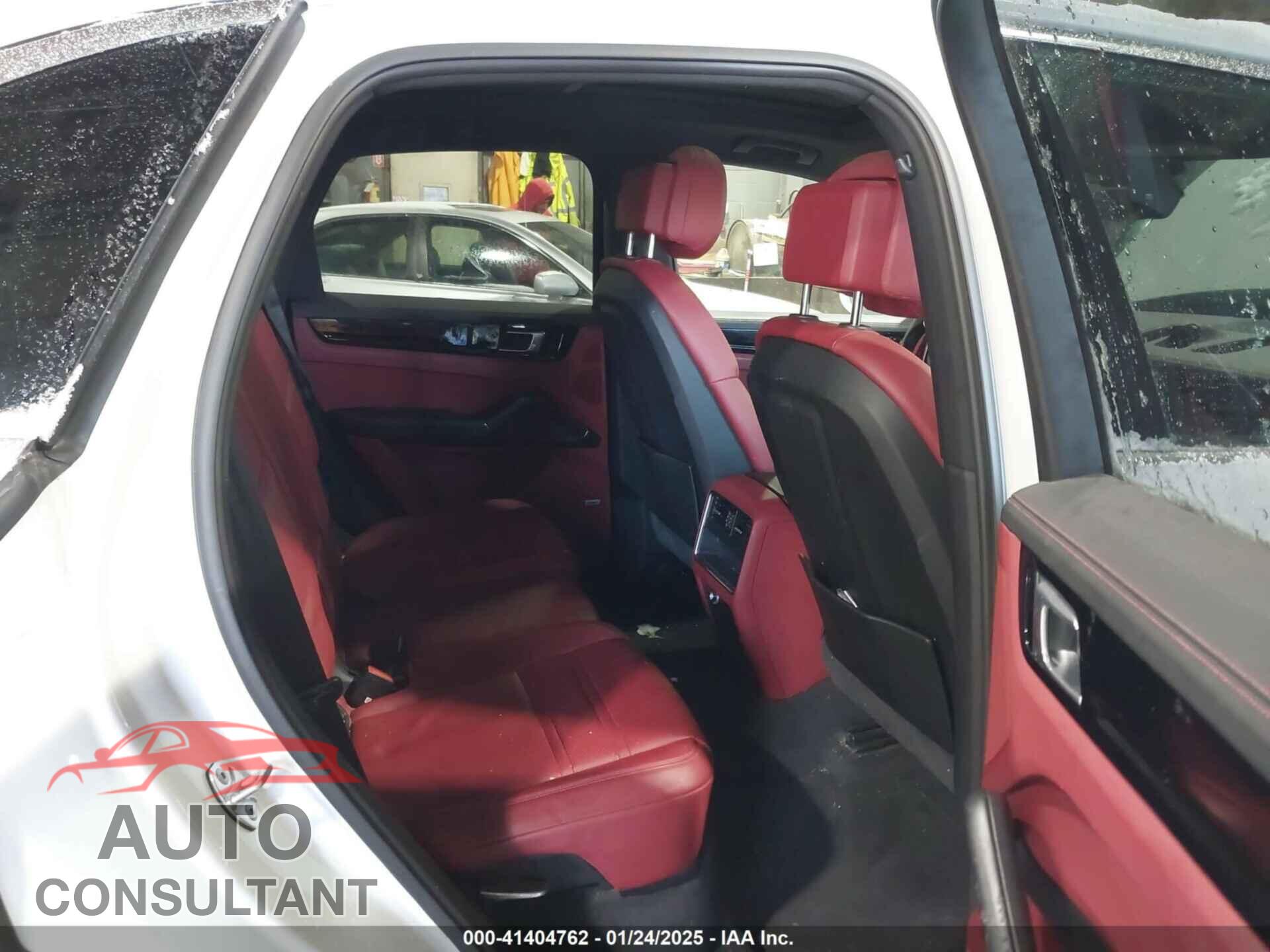 PORSCHE CAYENNE 2019 - WP1AA2AY8KDA10870