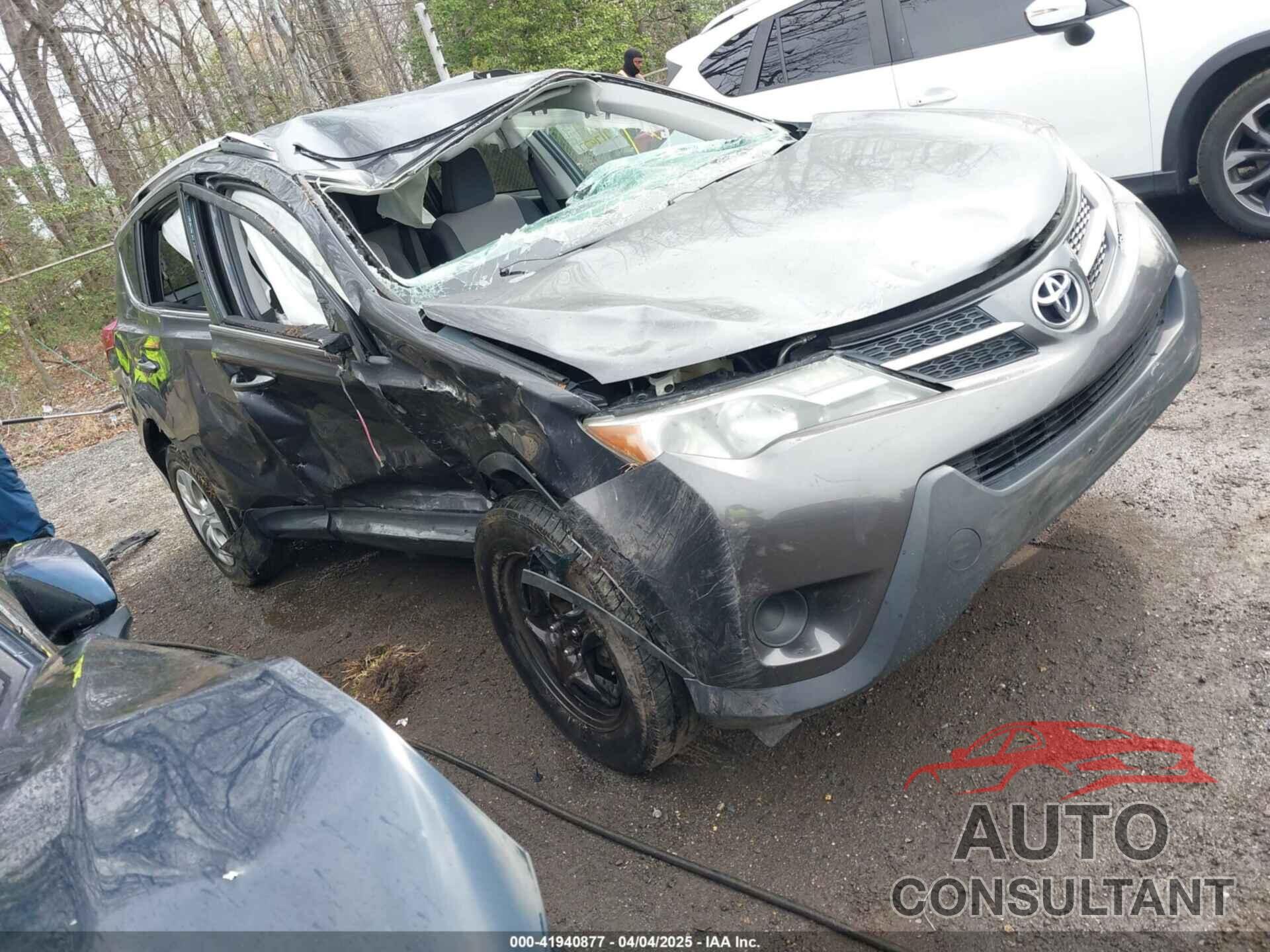 TOYOTA RAV4 2015 - 2T3BFREV0FW304921
