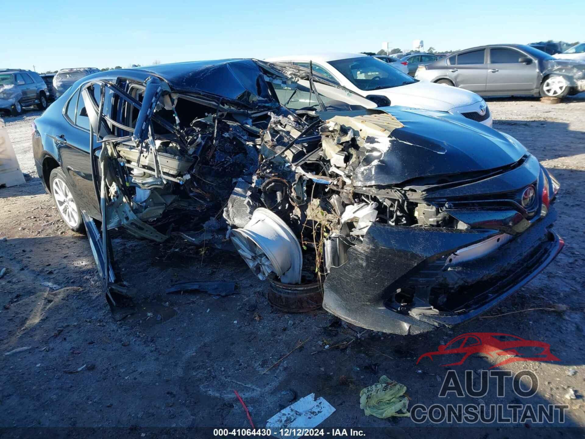 TOYOTA CAMRY 2020 - 4T1C11AK0LU956538